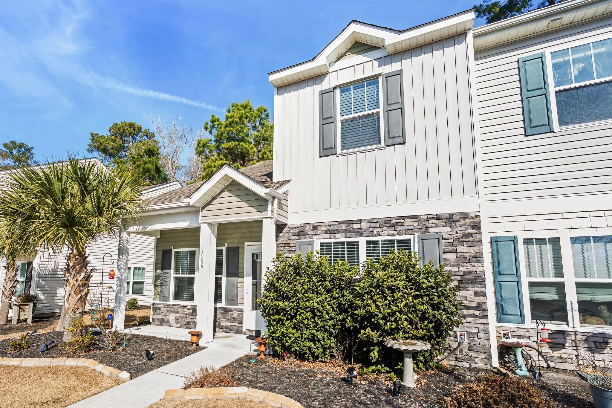 1086 Dinger Ct. Property Photo 3