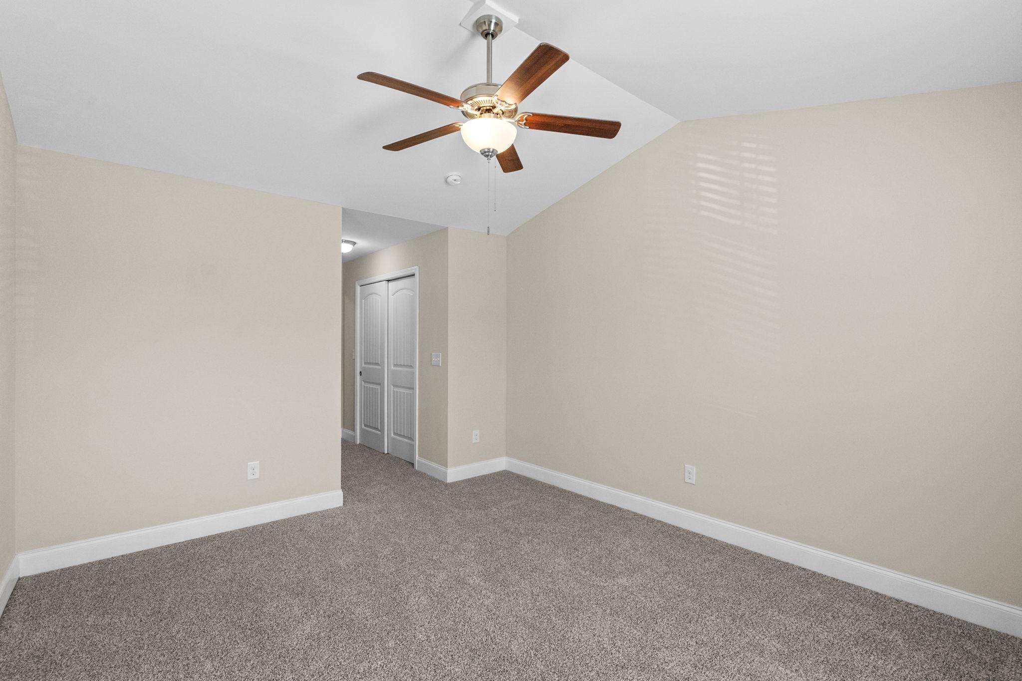 1086 Dinger Ct. Property Photo 26