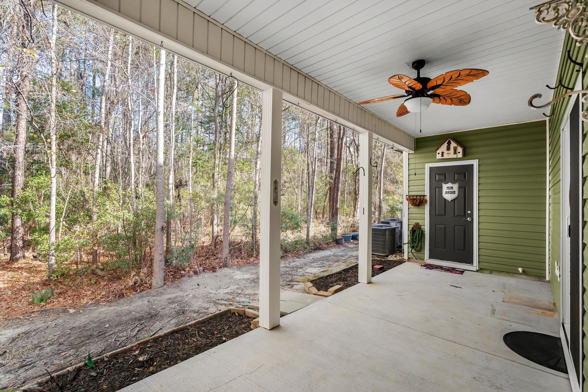 1086 Dinger Ct. Property Photo 32