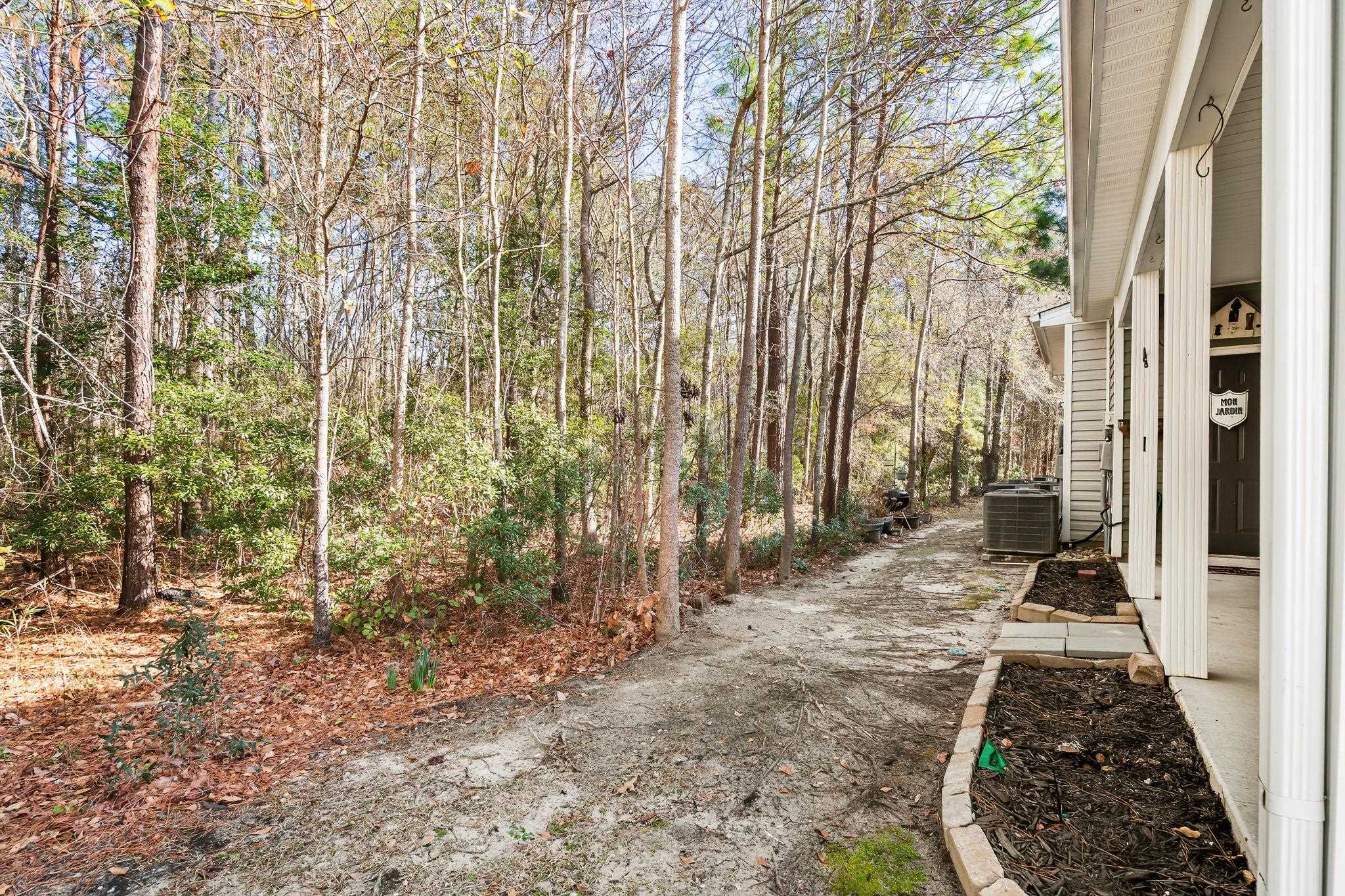 1086 Dinger Ct. Property Photo 35