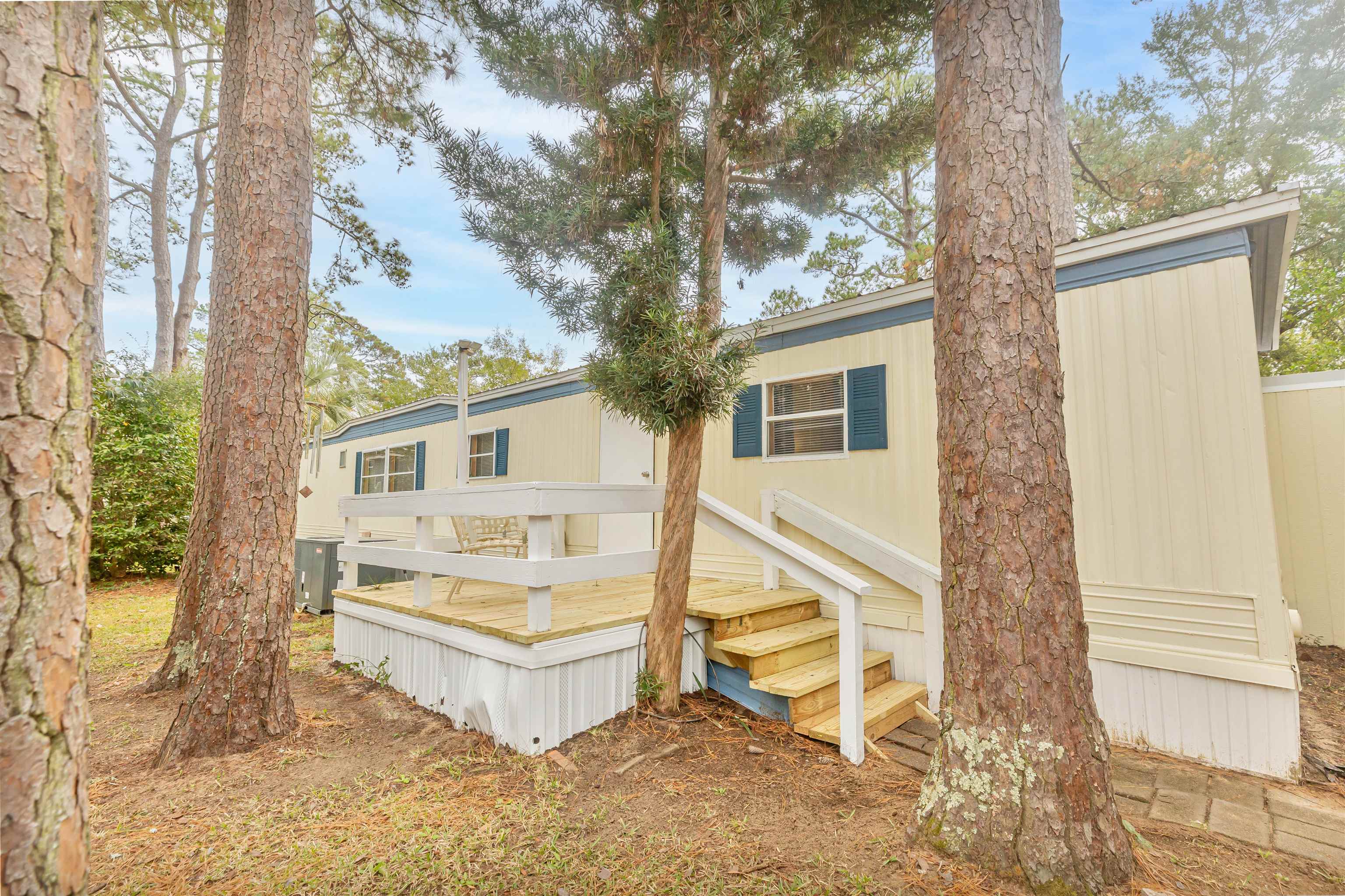 382 W Canal St. Property Photo 4