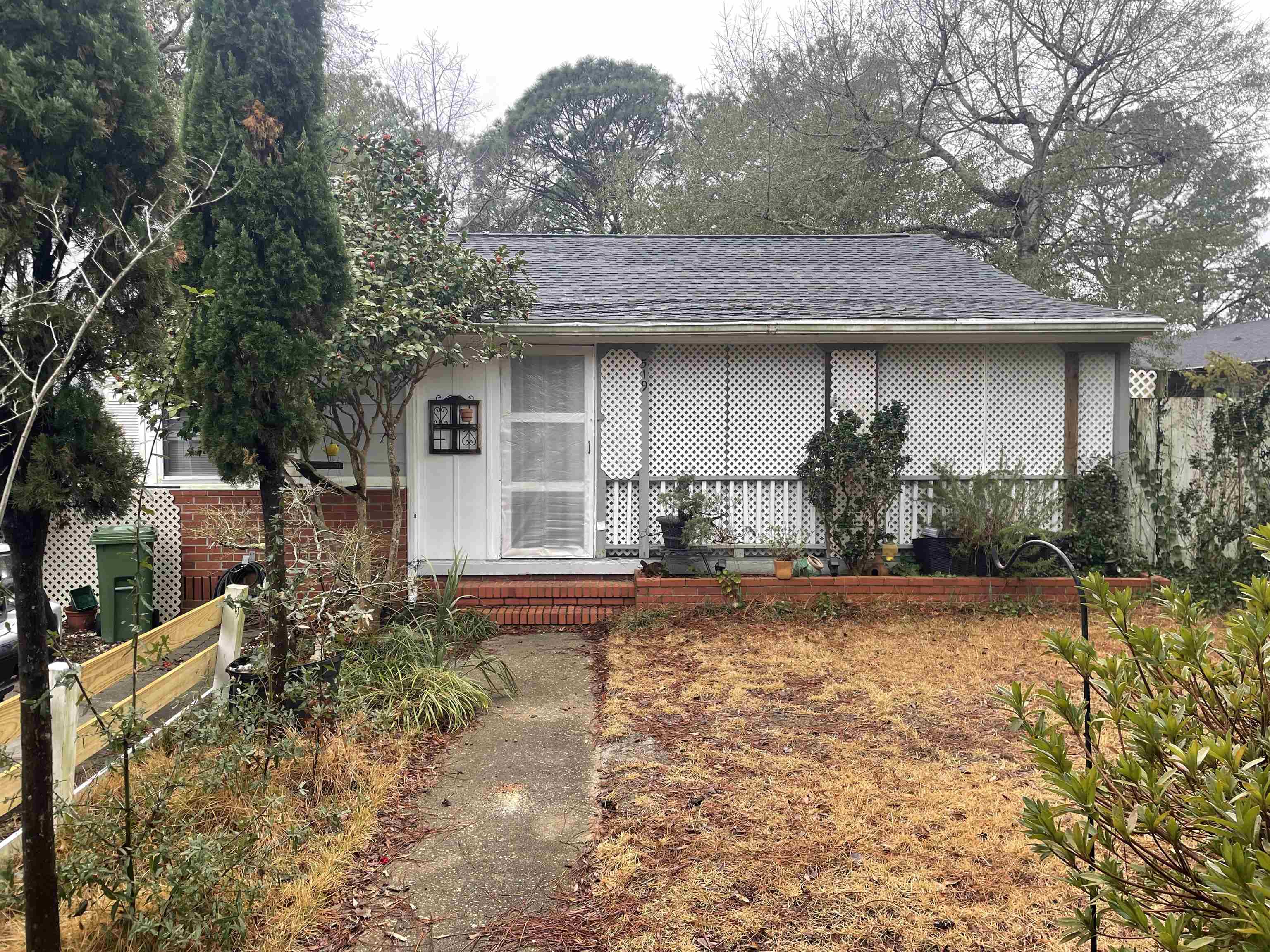 519 34th Ave. N Property Photo 2
