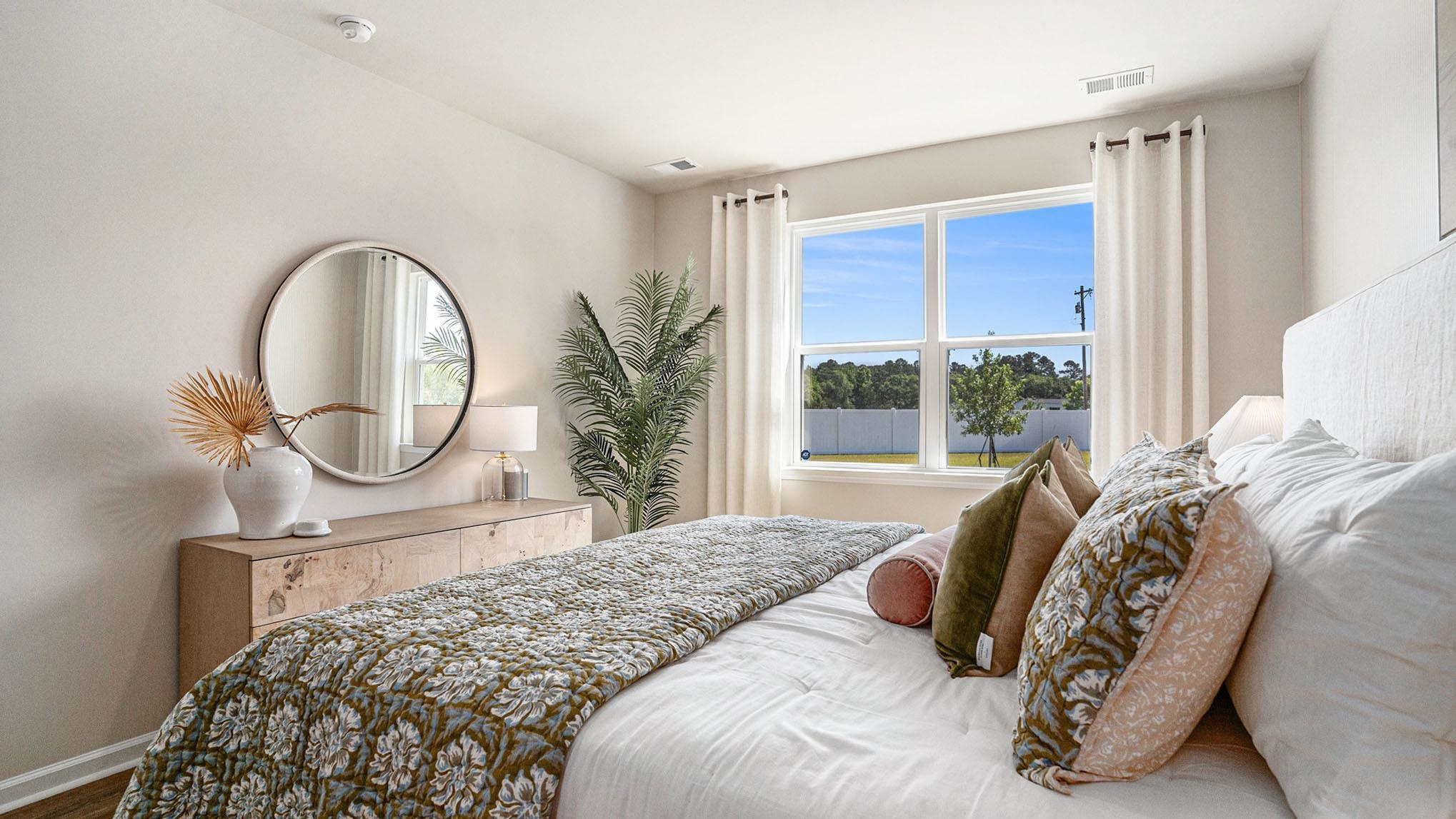 2835 Riverboat Way Property Photo 16