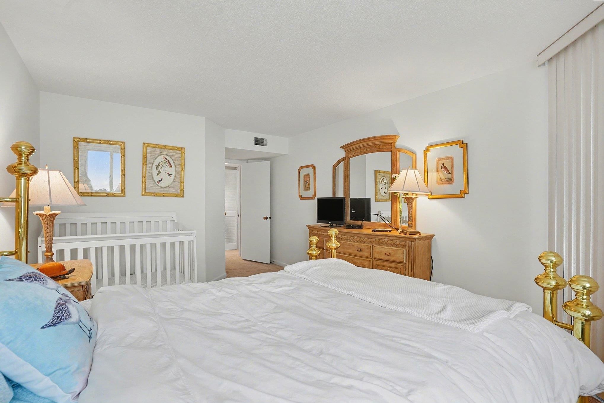 9650 Shore Dr. Property Photo 19