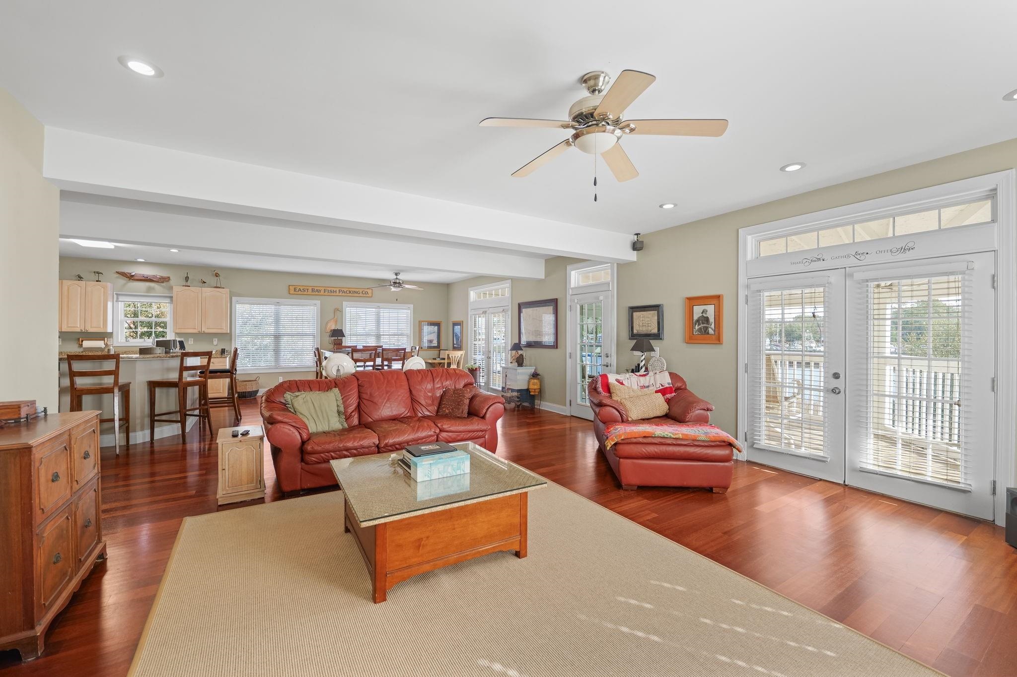 155 Pier Pointe Dr. Property Photo 13