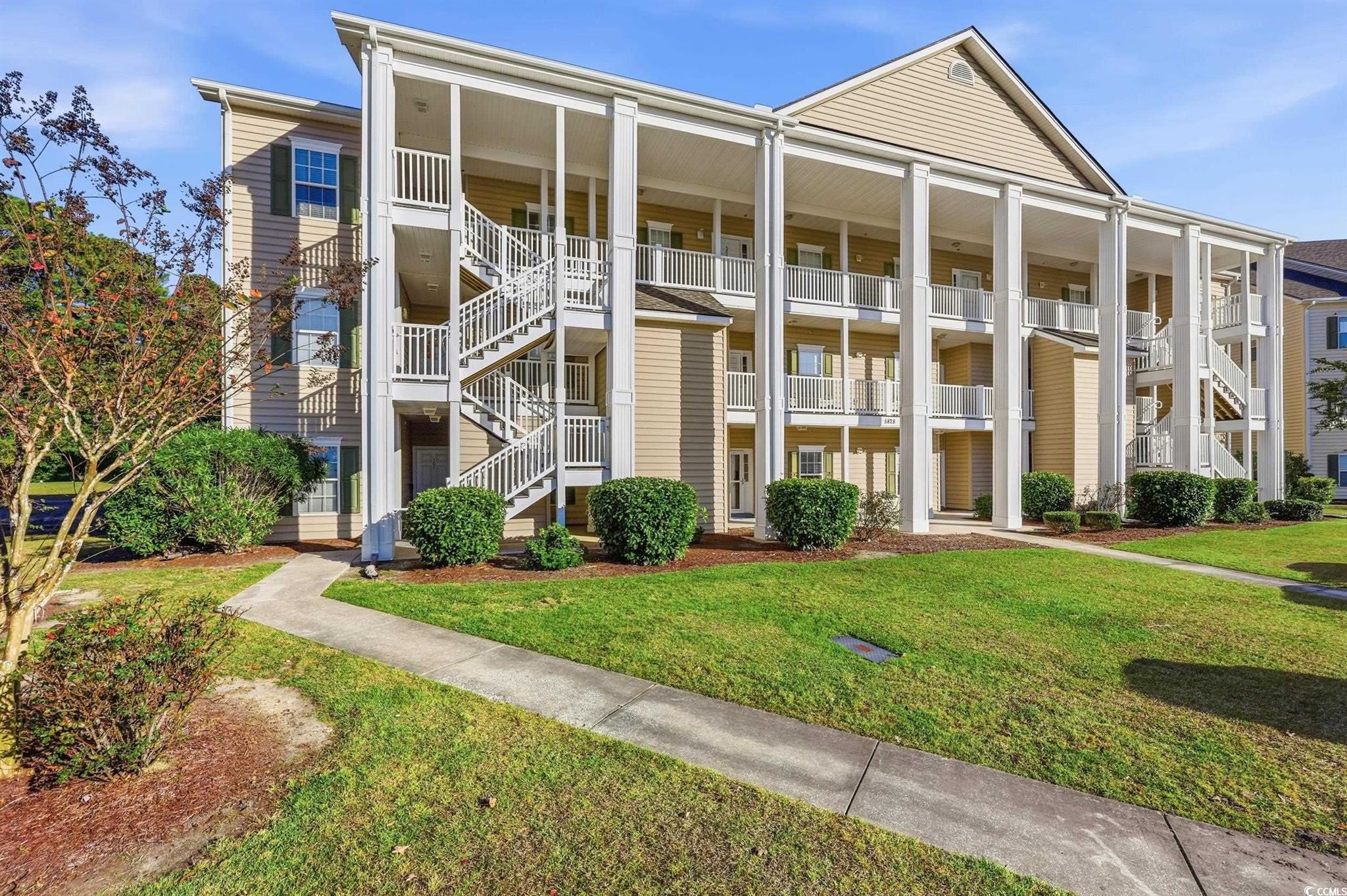 5828 Longwood Dr. Property Photo 16