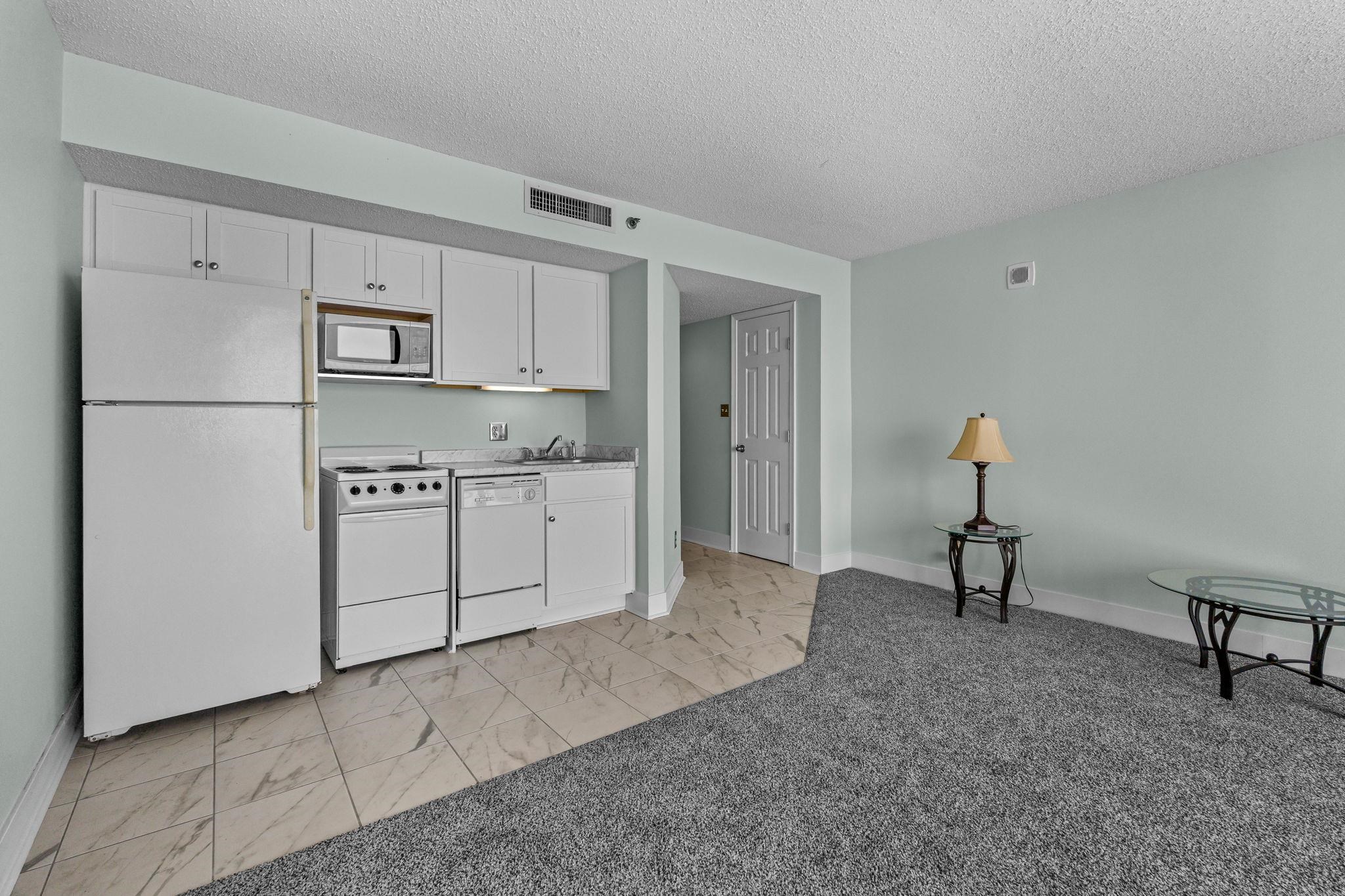 5523 North Ocean Blvd. Property Photo 3