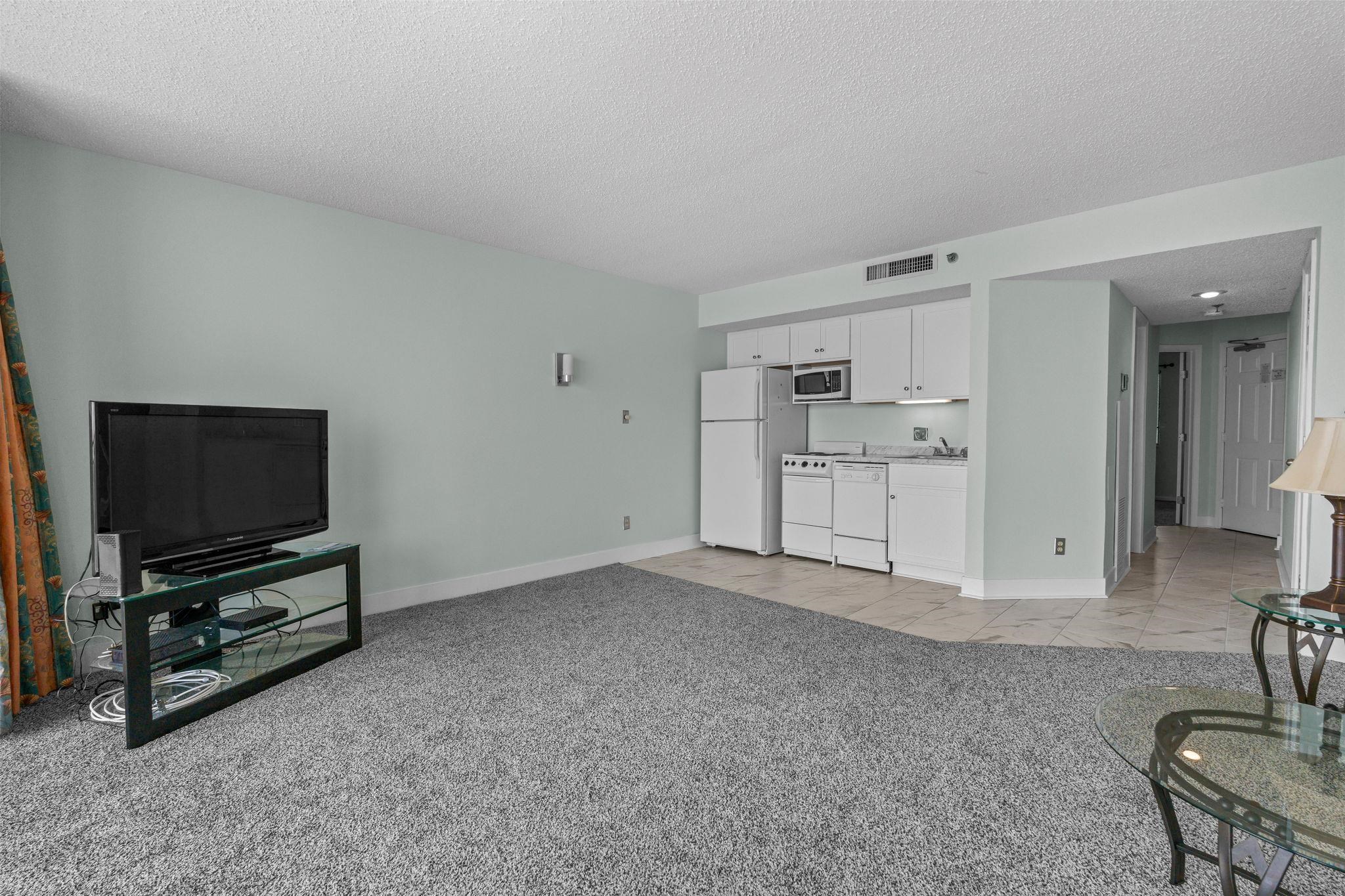 5523 North Ocean Blvd. Property Photo 6