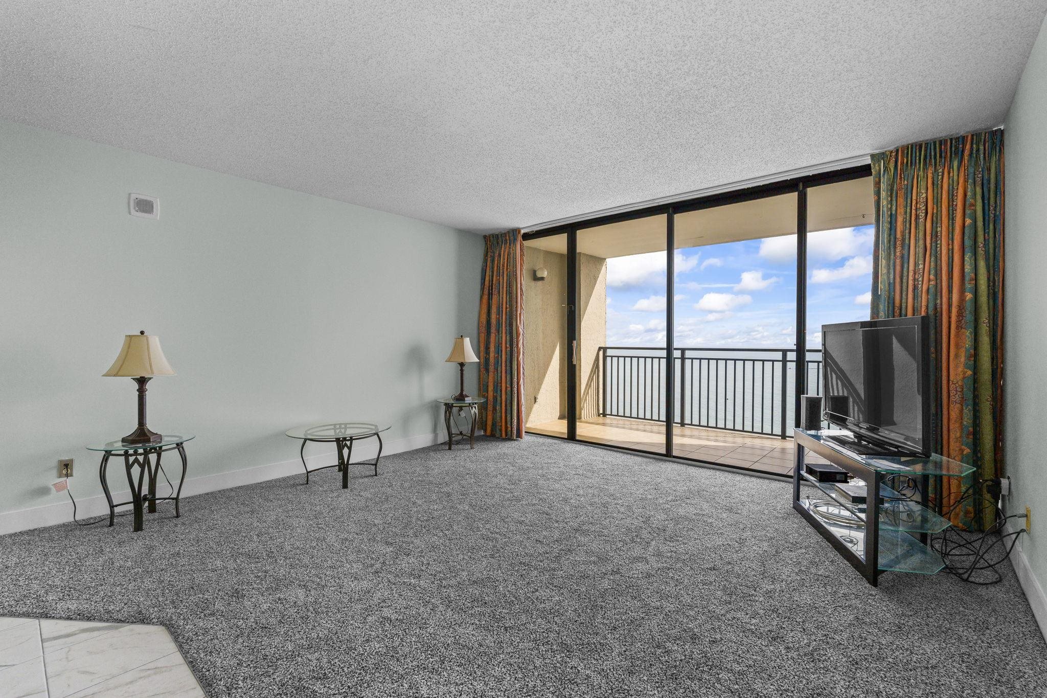 5523 North Ocean Blvd. Property Photo 7