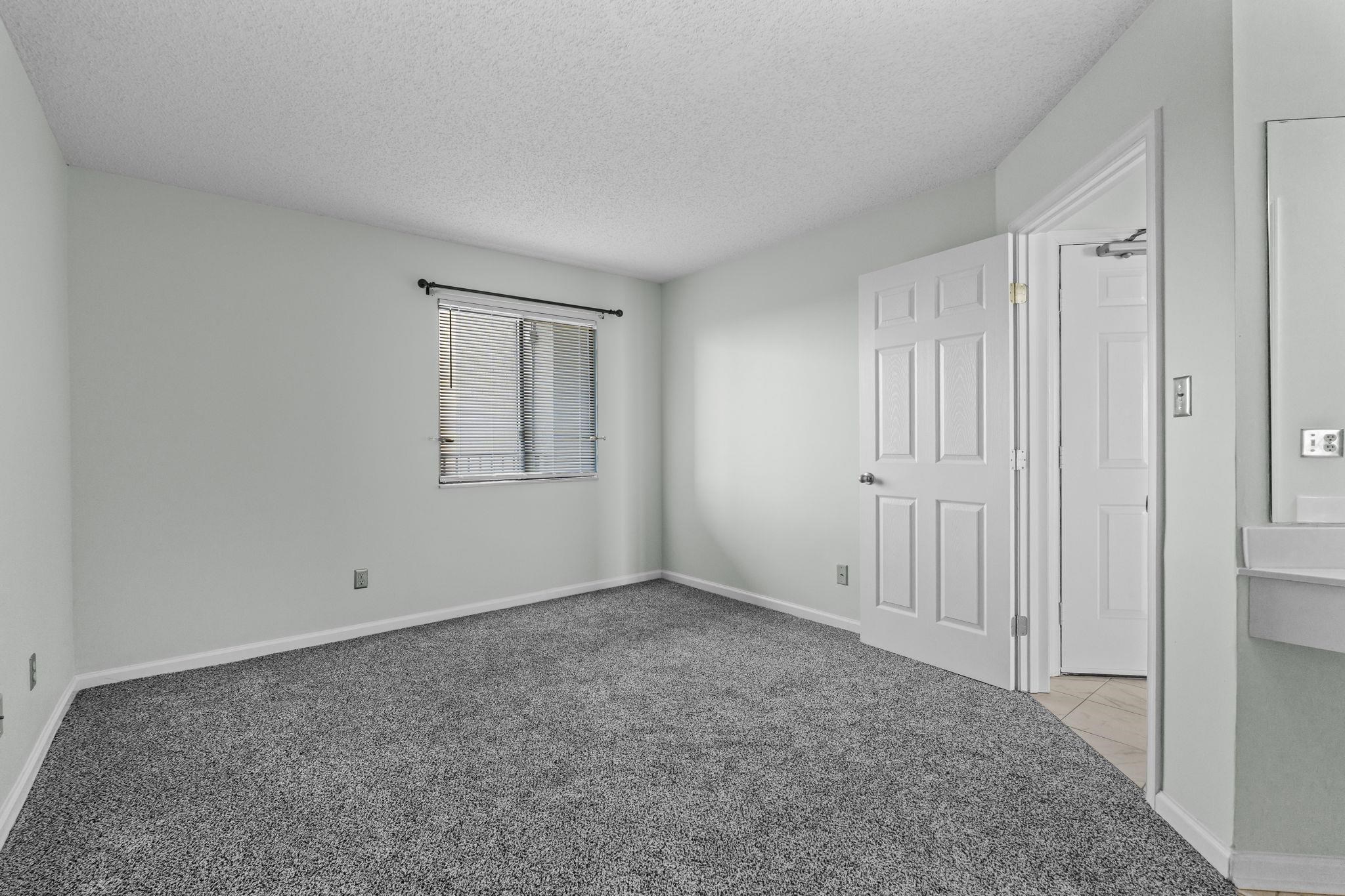 5523 North Ocean Blvd. Property Photo 23