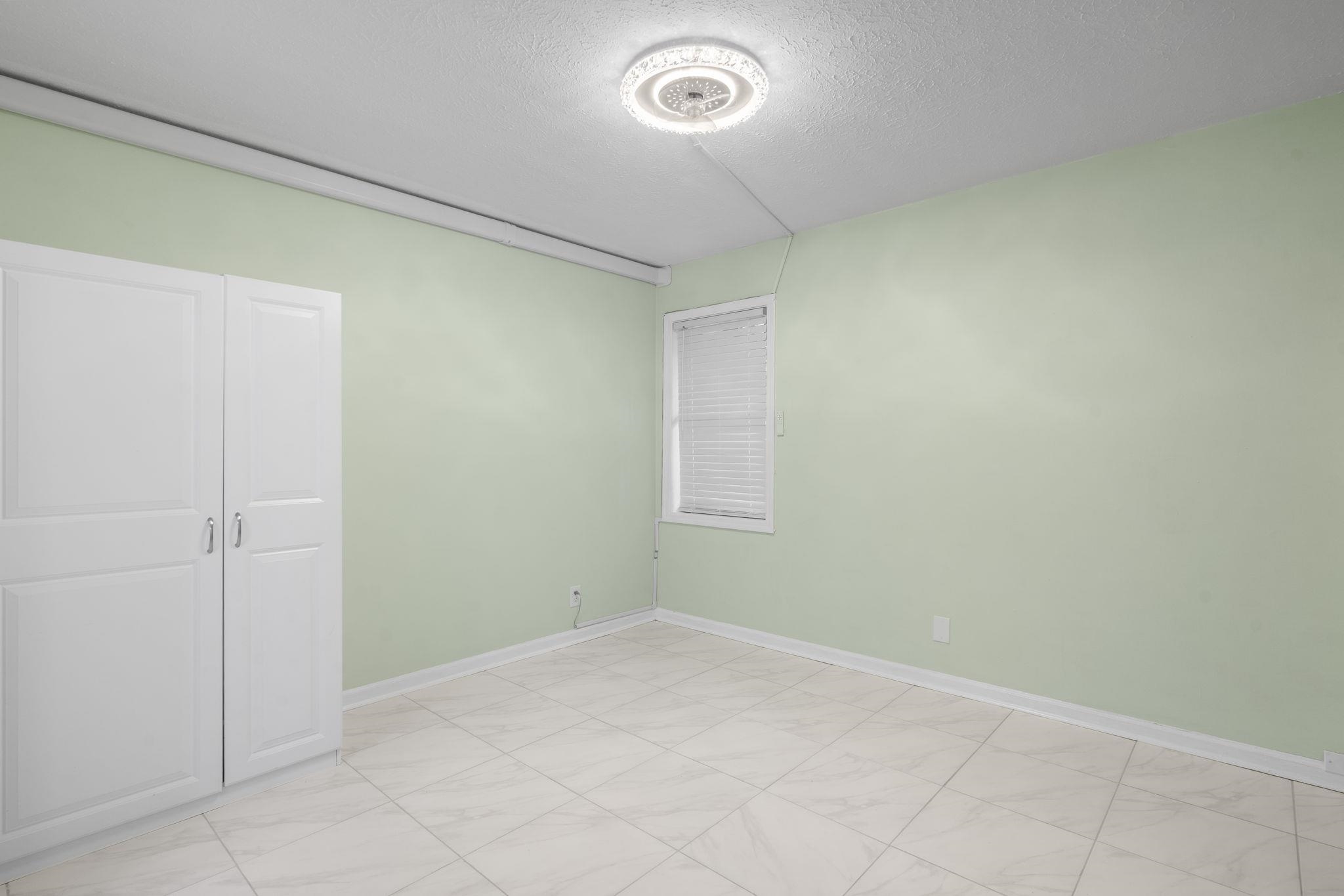 209 Cedar St. Property Photo 2