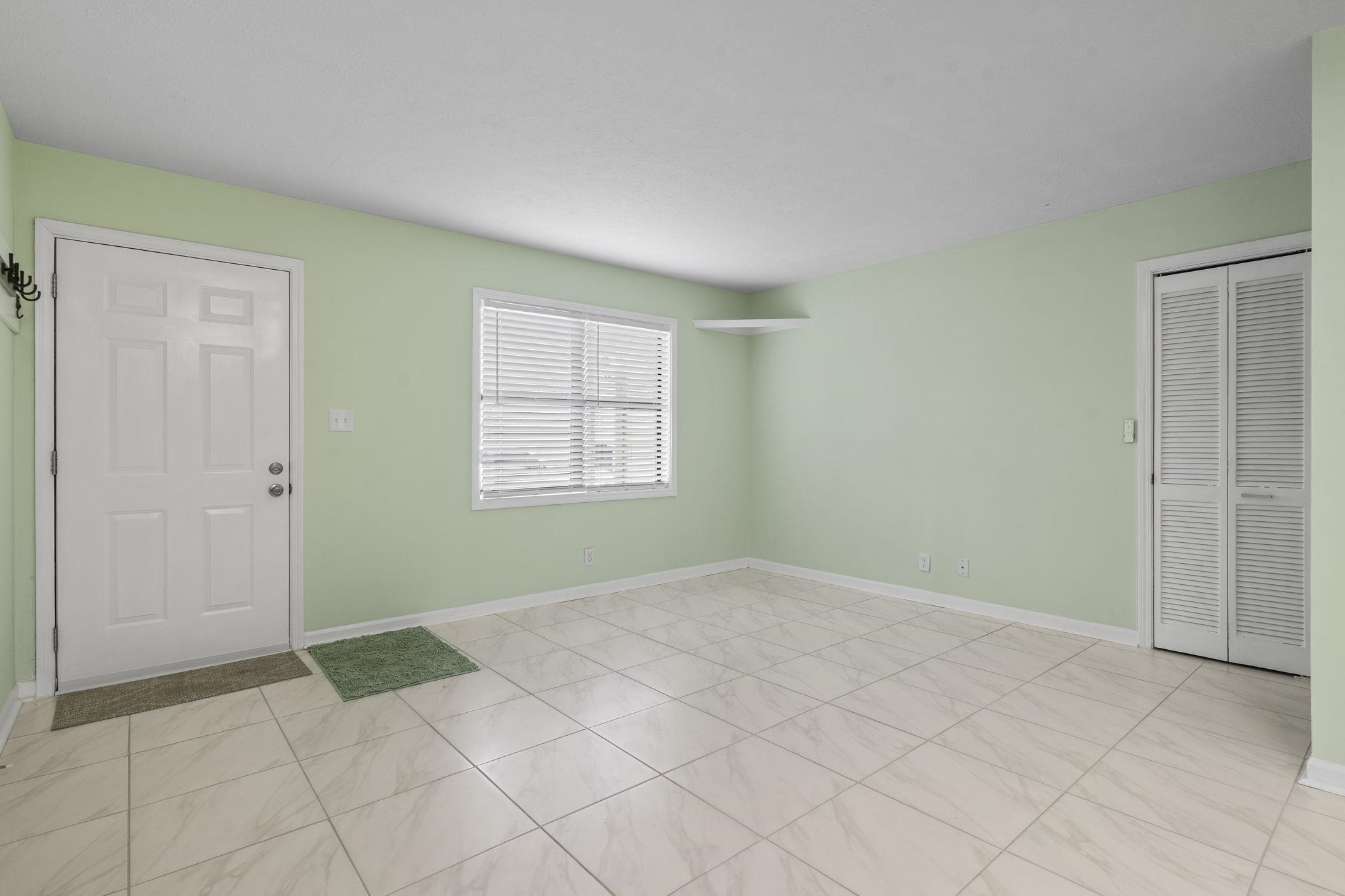 209 Cedar St. Property Photo 11