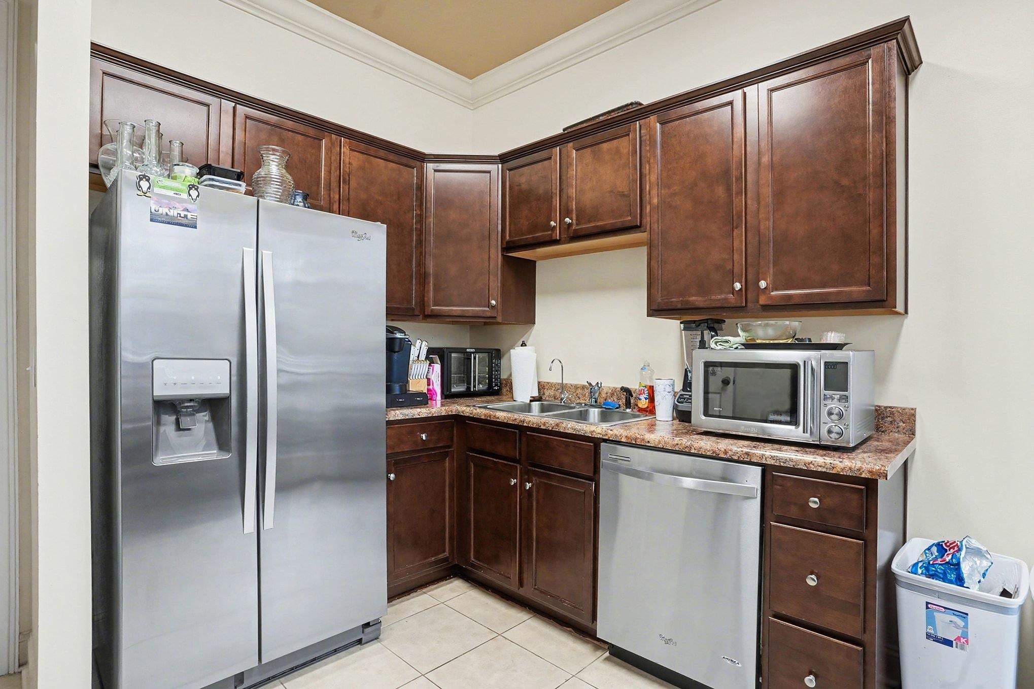 4605 Oleander Dr. Property Photo 11