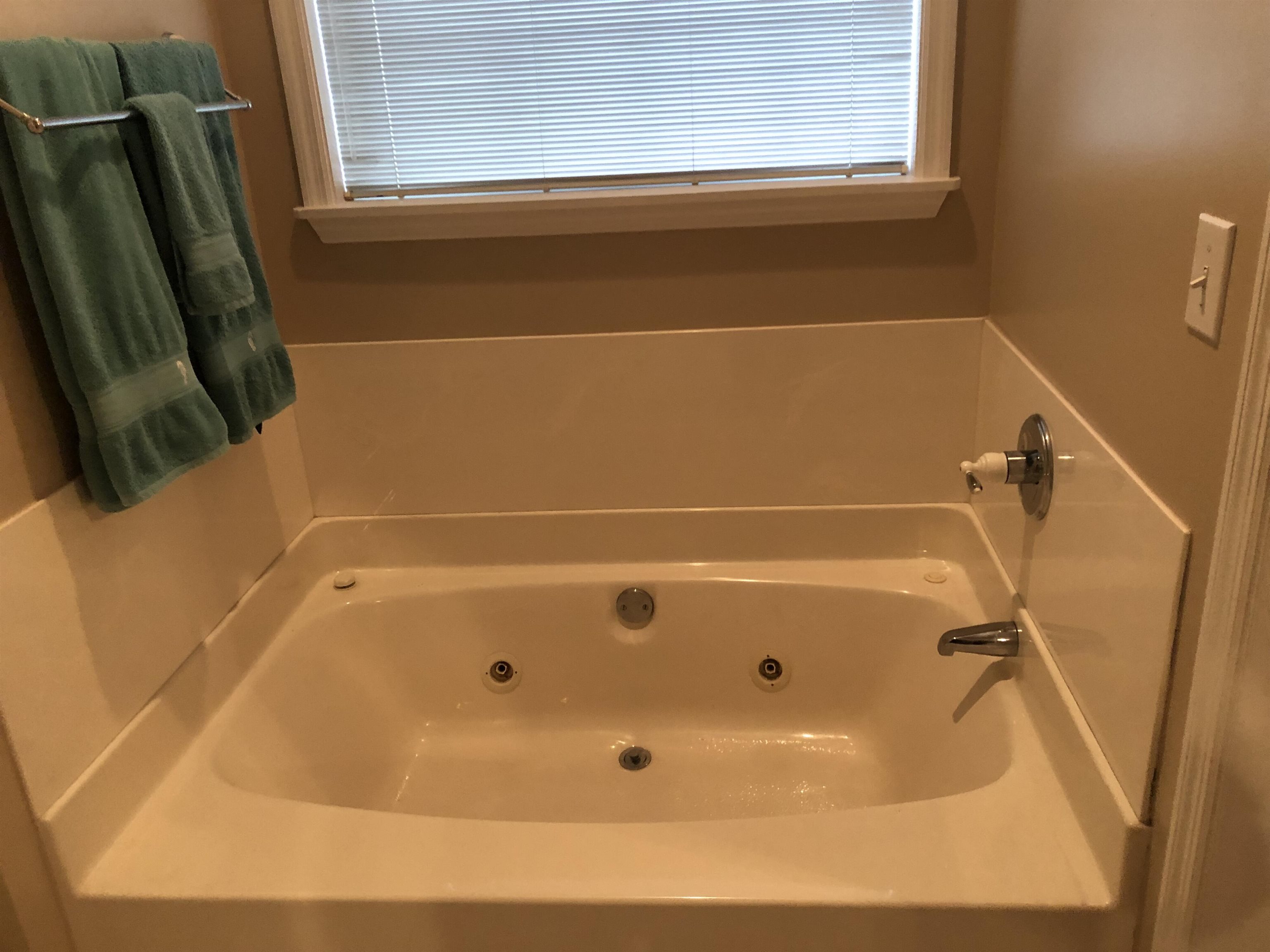 3635 Cedar Creek Run Property Photo 16