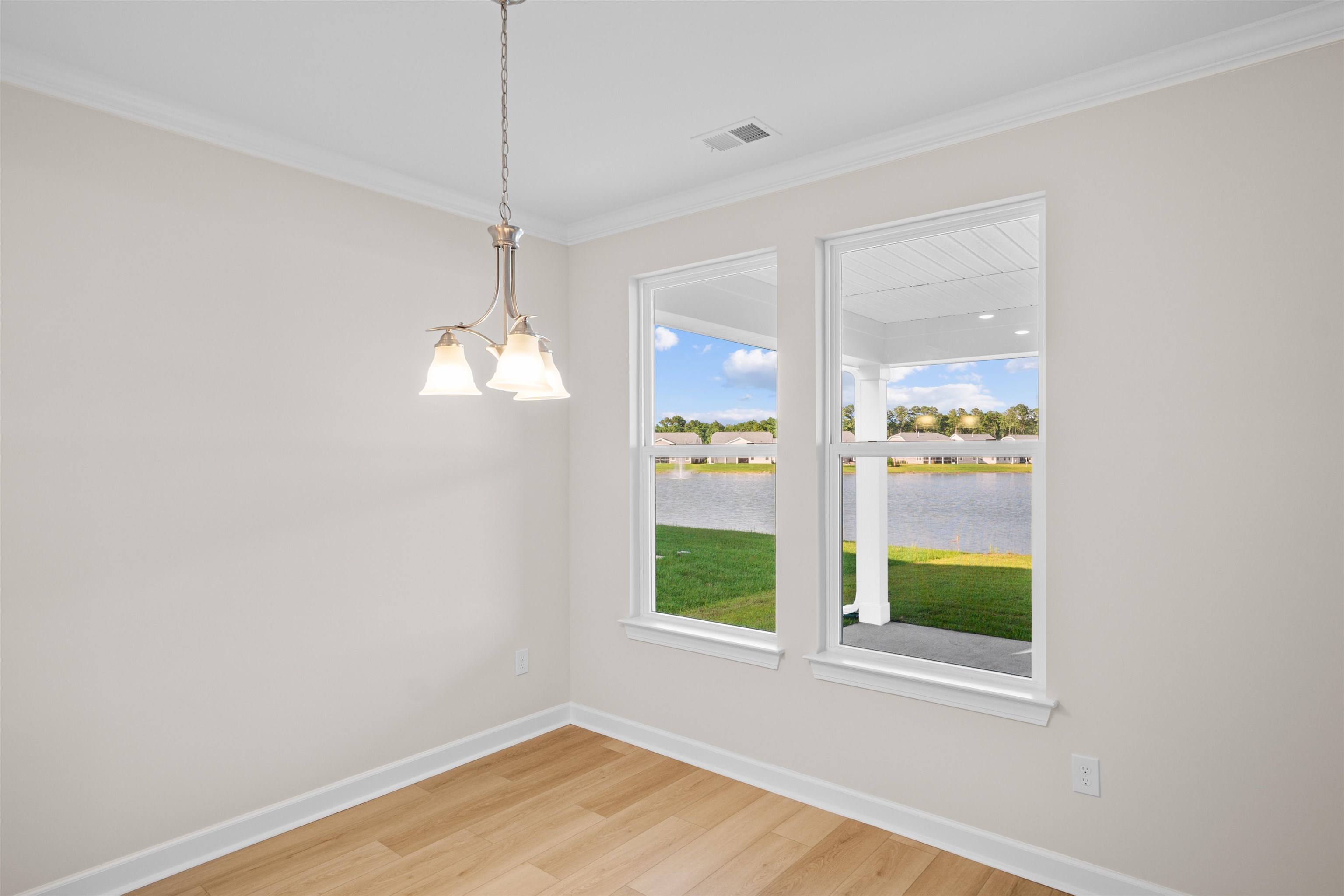 2040 Woodrush Loop Property Photo 12