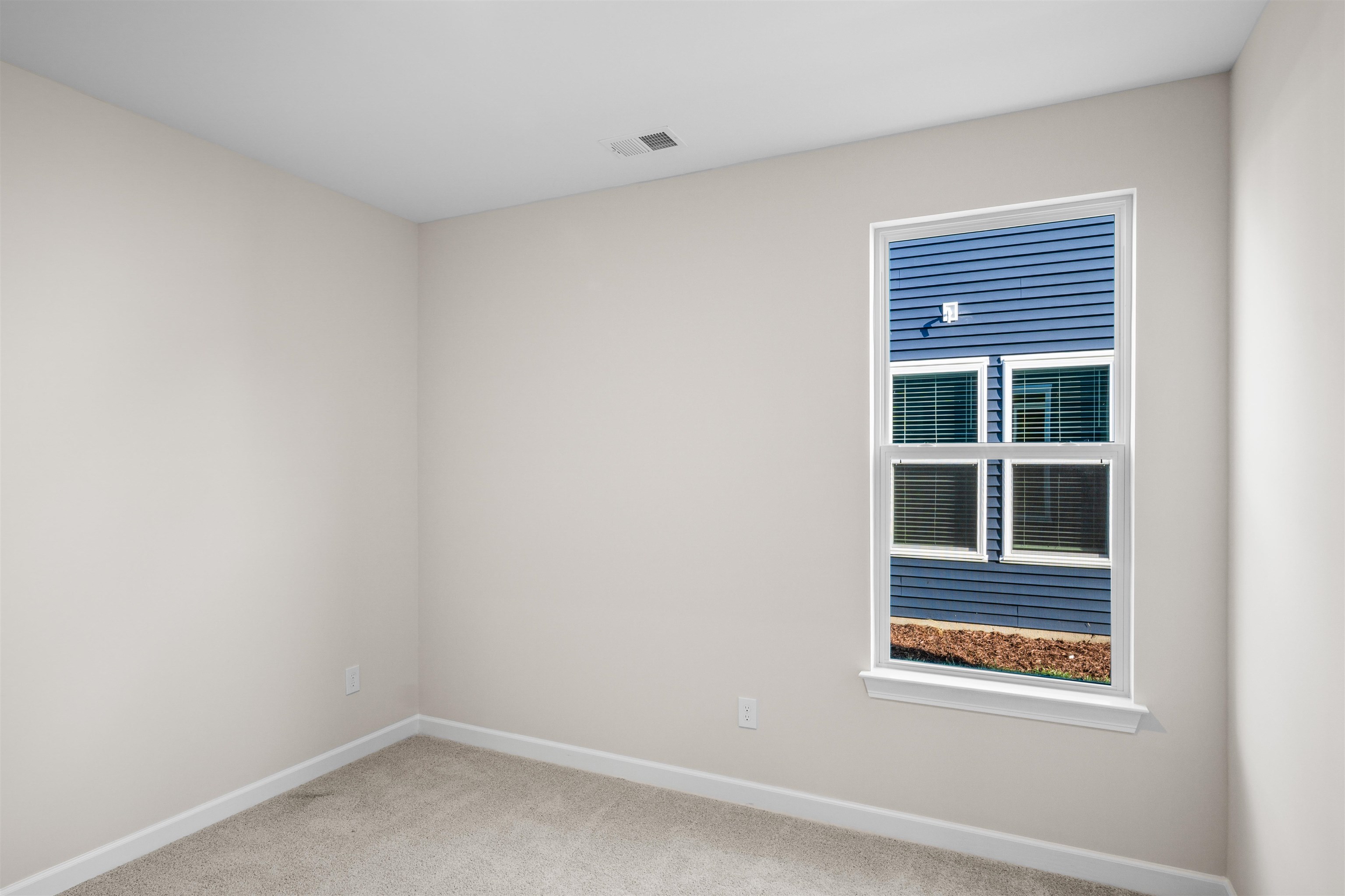 2040 Woodrush Loop Property Photo 20