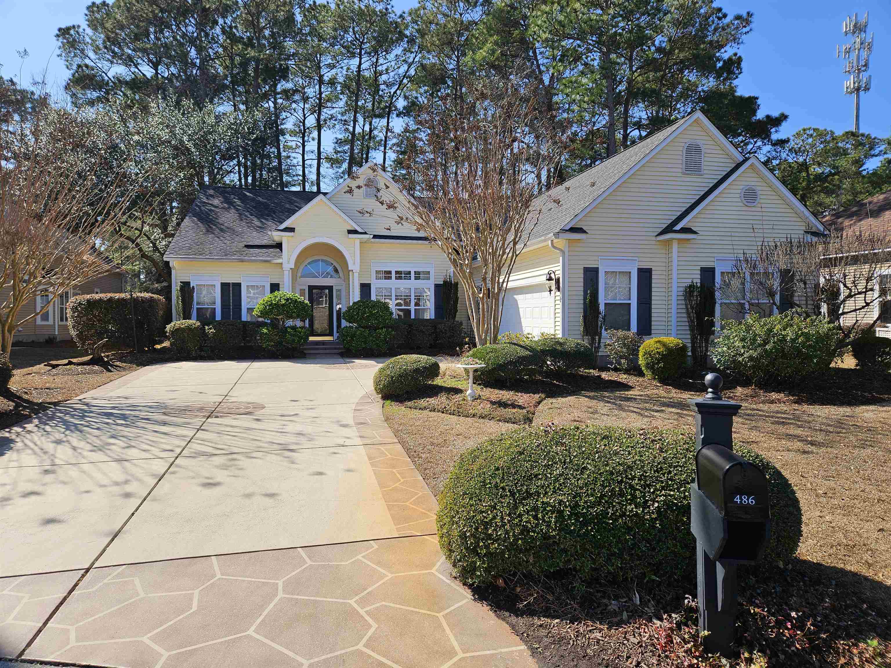 486 Camden Circle Property Photo 1