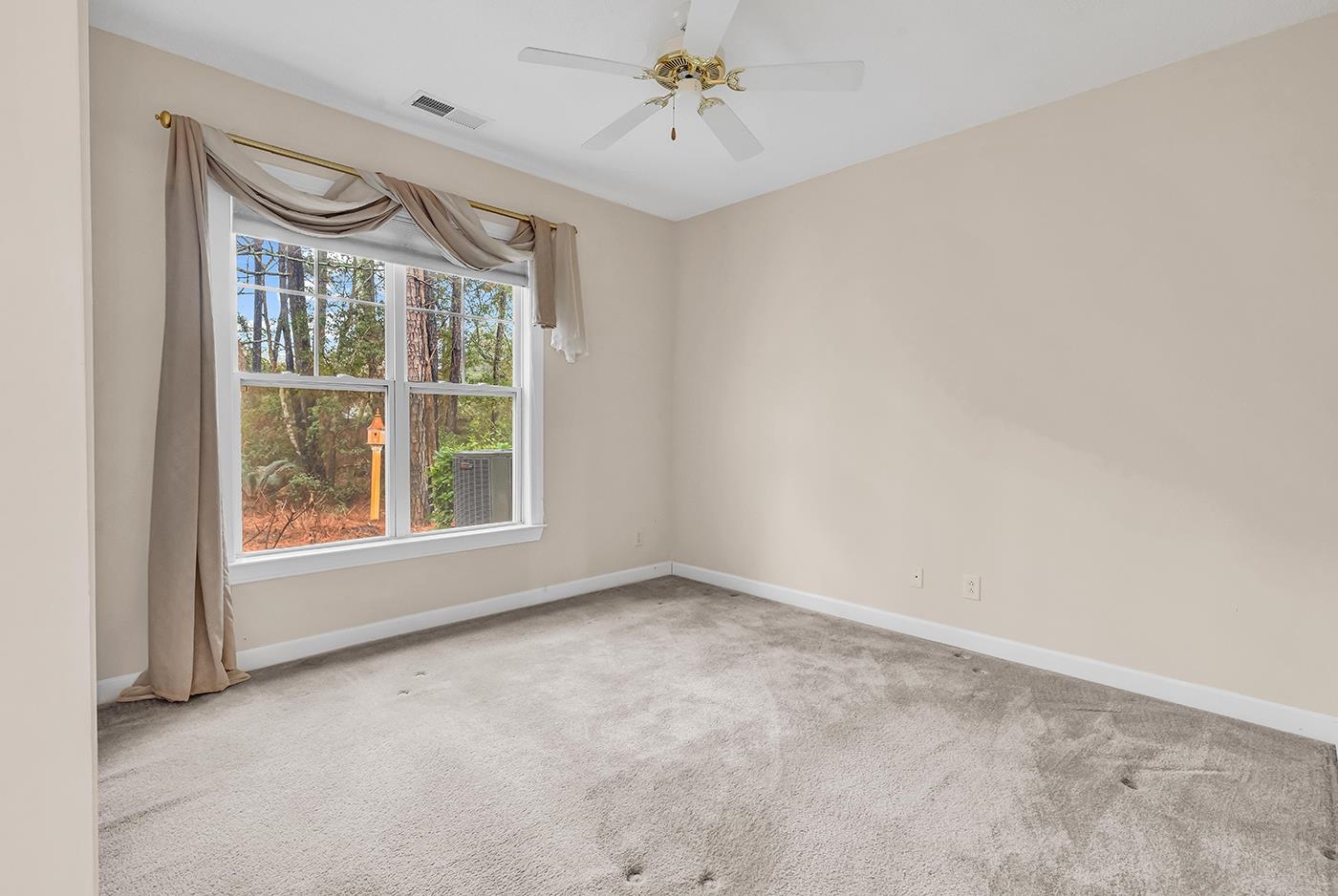 486 Camden Circle Property Photo 25