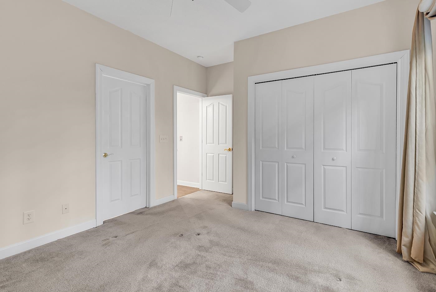 486 Camden Circle Property Photo 26