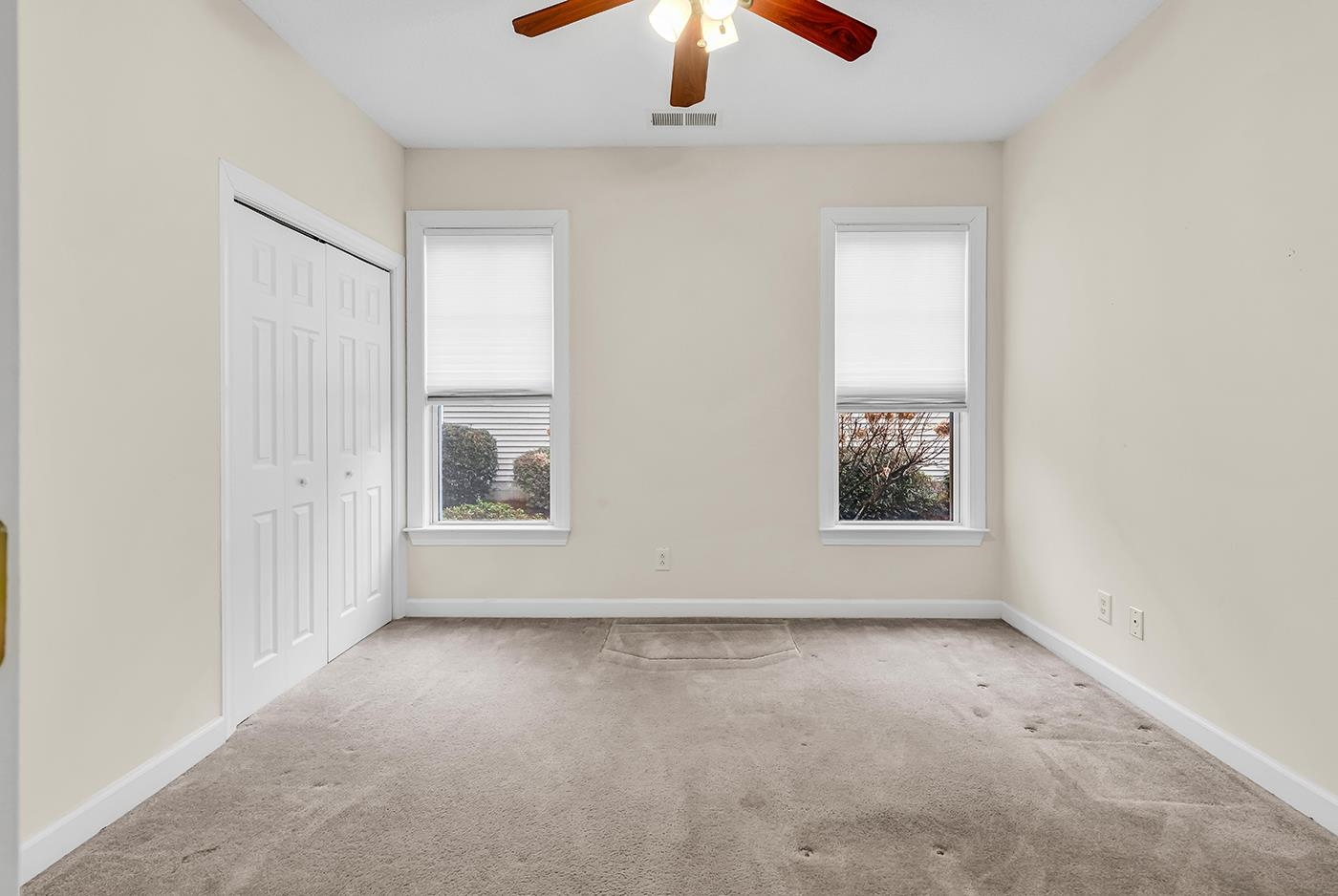 486 Camden Circle Property Photo 27