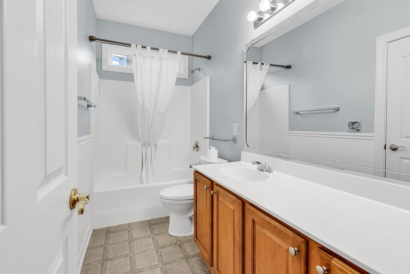 486 Camden Circle Property Photo 28
