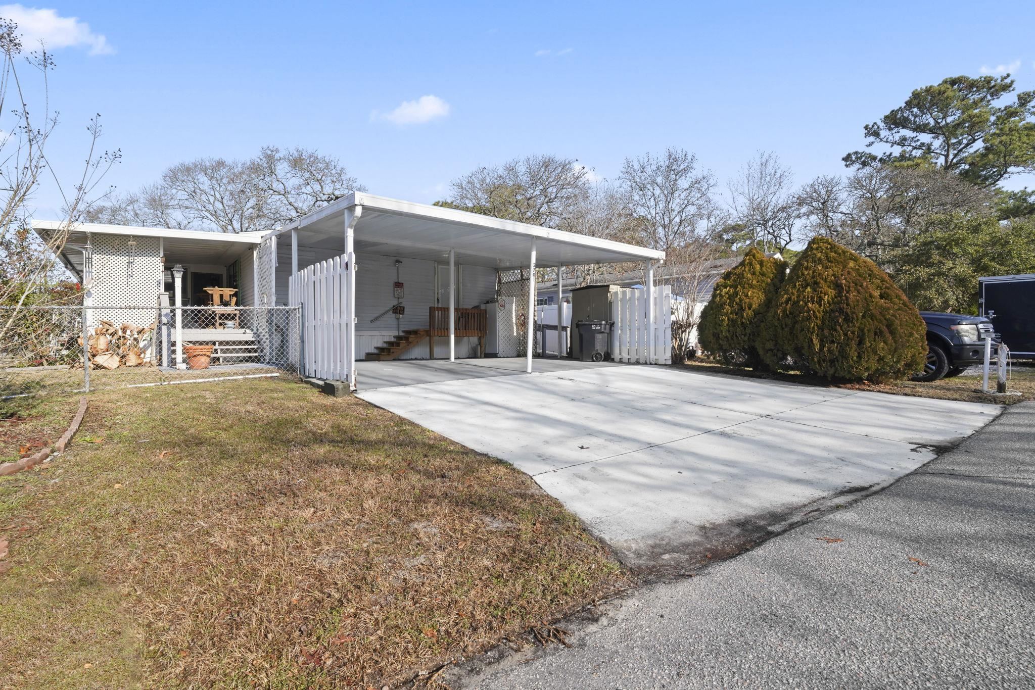 2701 Gemini Dr. Property Photo 1