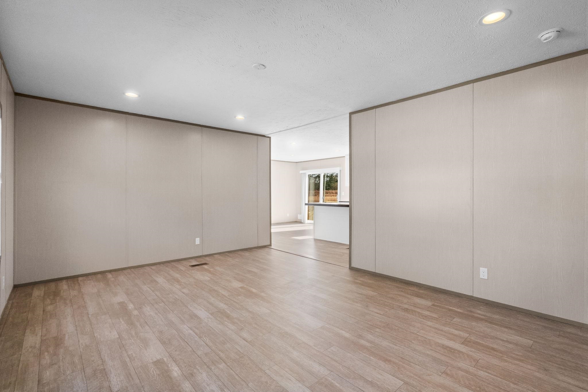 7136 Highway 366 Property Photo 11