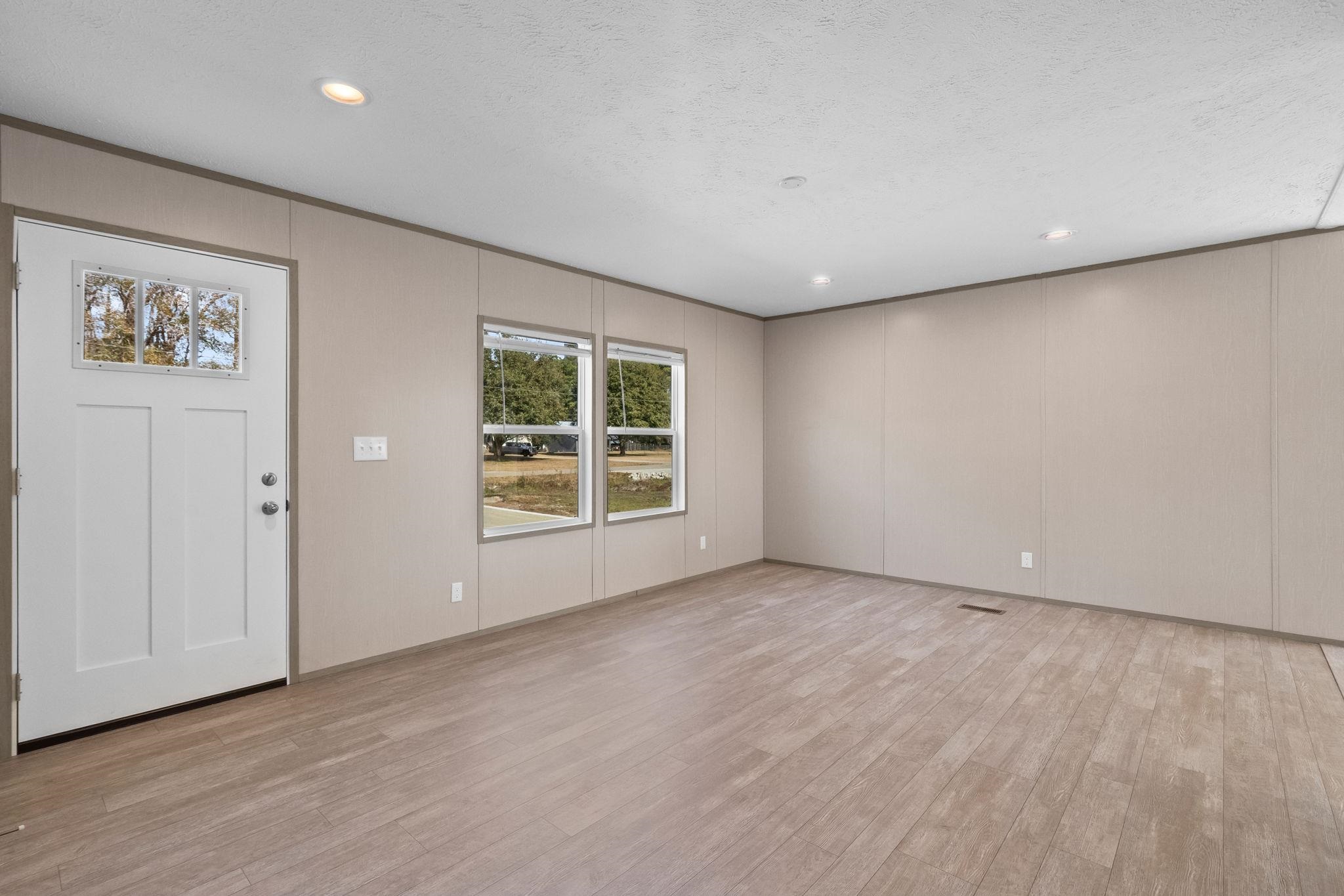 7136 Highway 366 Property Photo 12