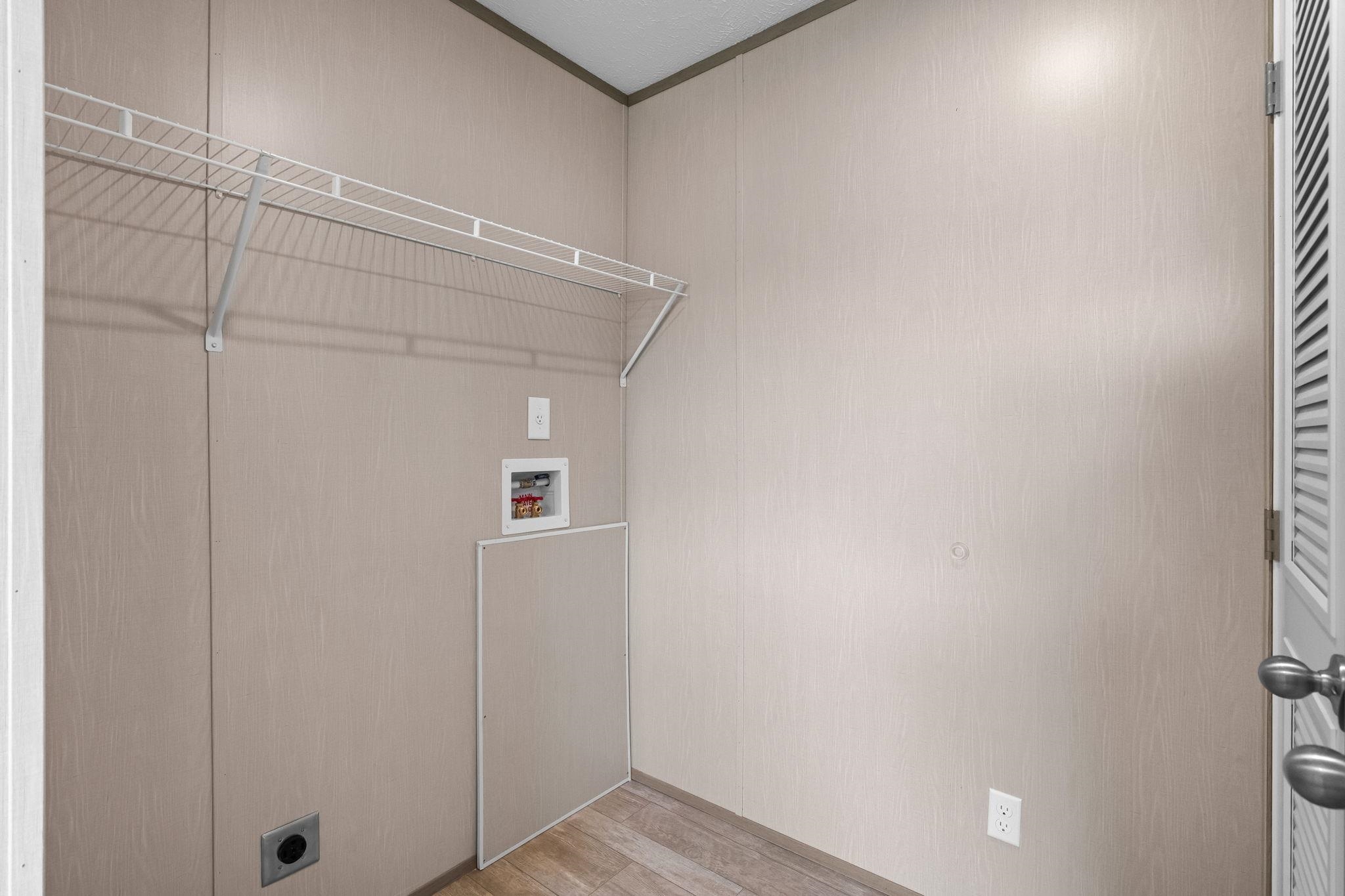 7136 Highway 366 Property Photo 31