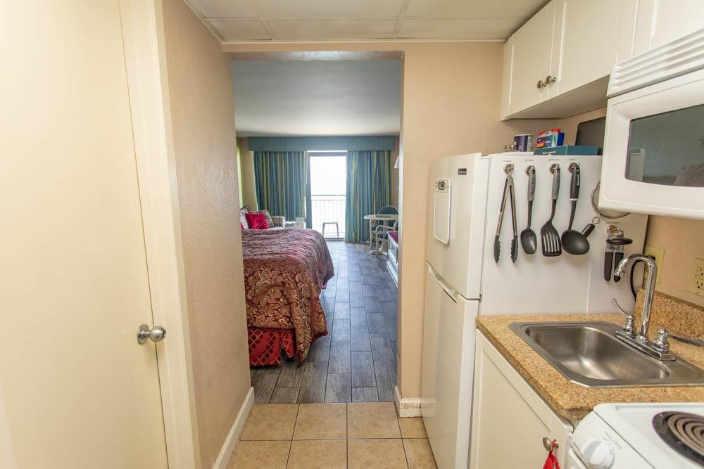 2207 S Ocean Blvd. Property Photo 2