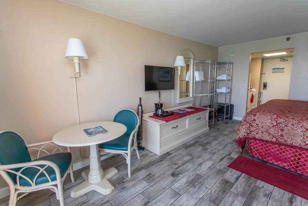 2207 S Ocean Blvd. Property Photo 19
