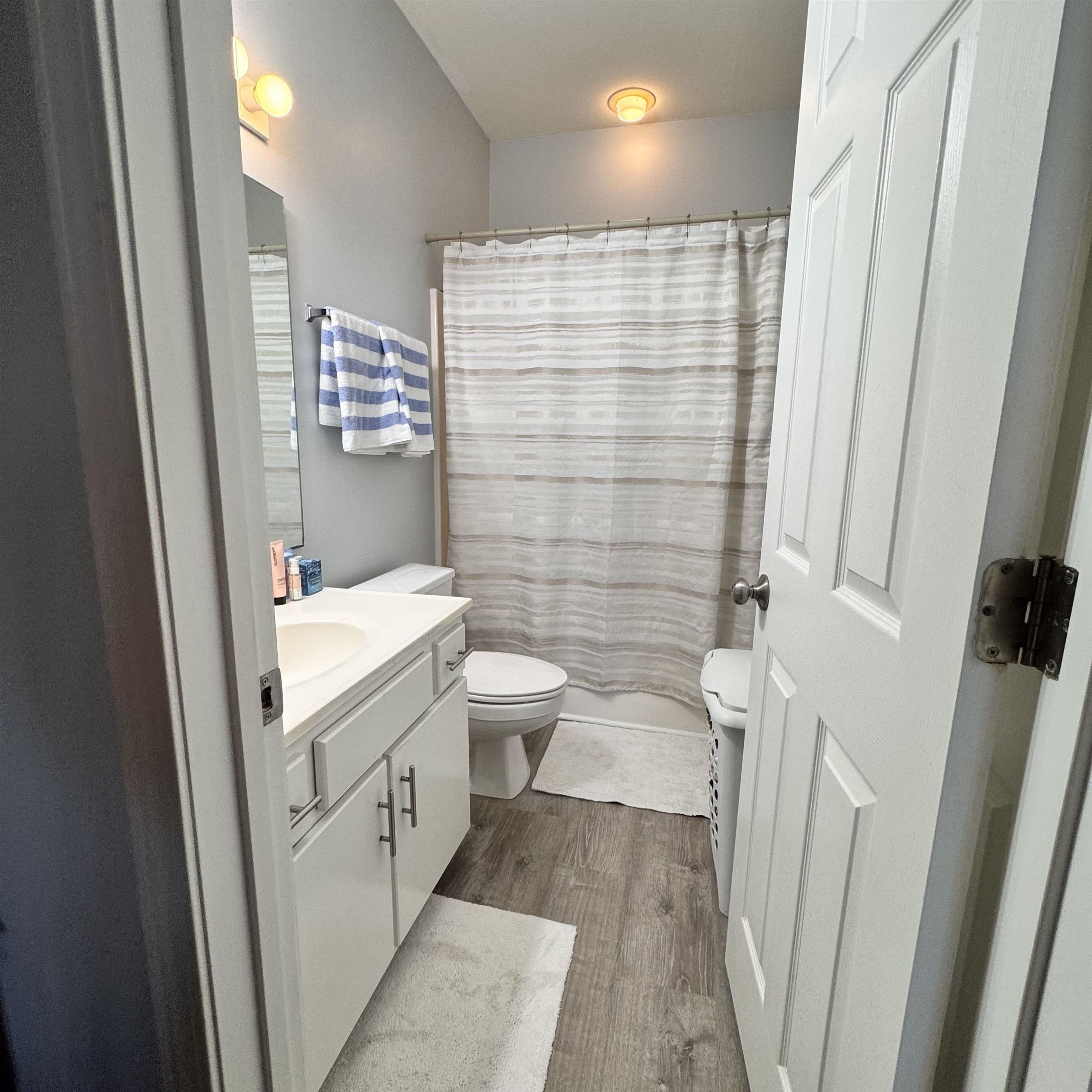 1294 River Oaks Dr. Property Photo 18