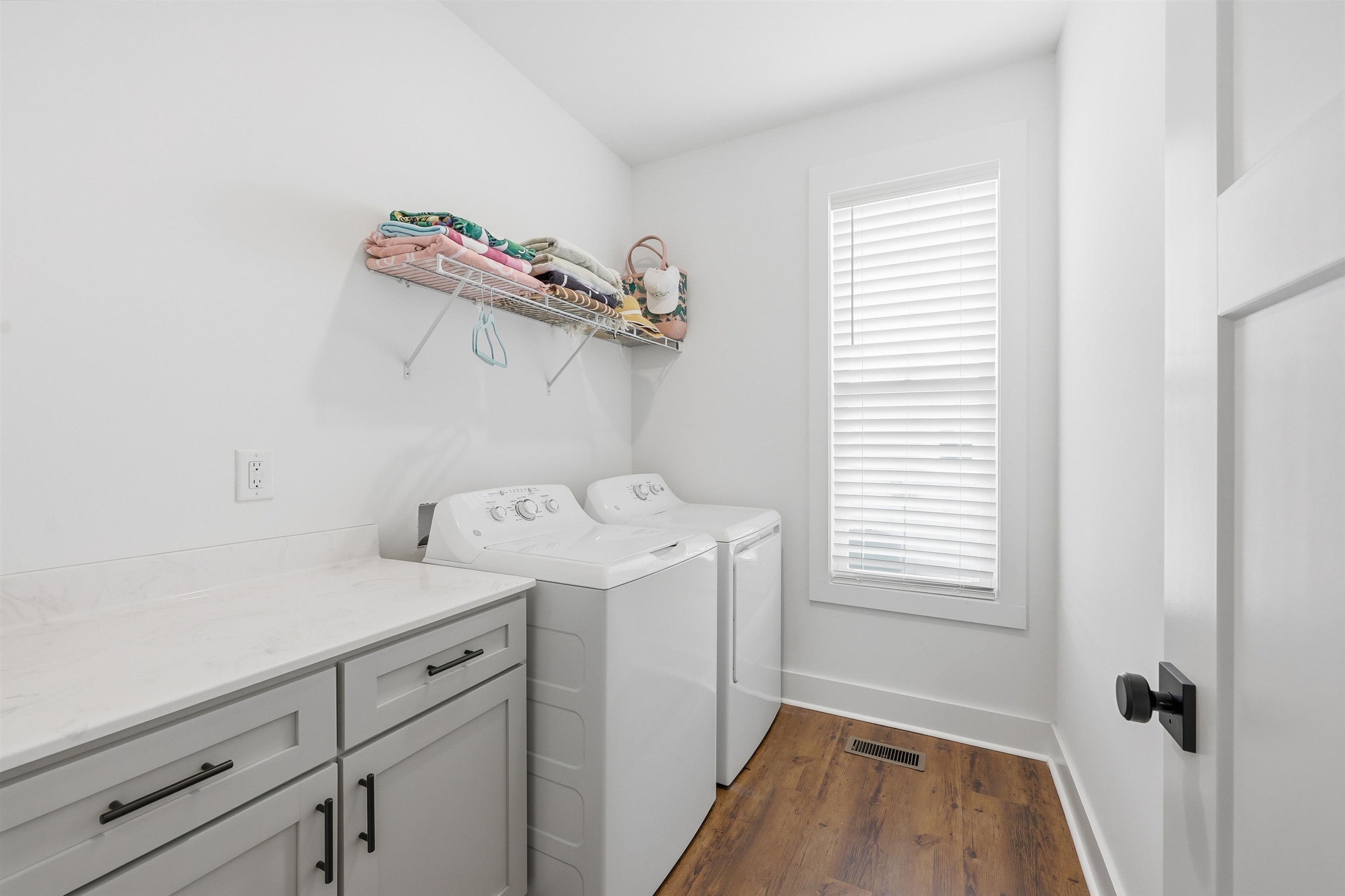 48 Half Shell Ct. Property Photo 13