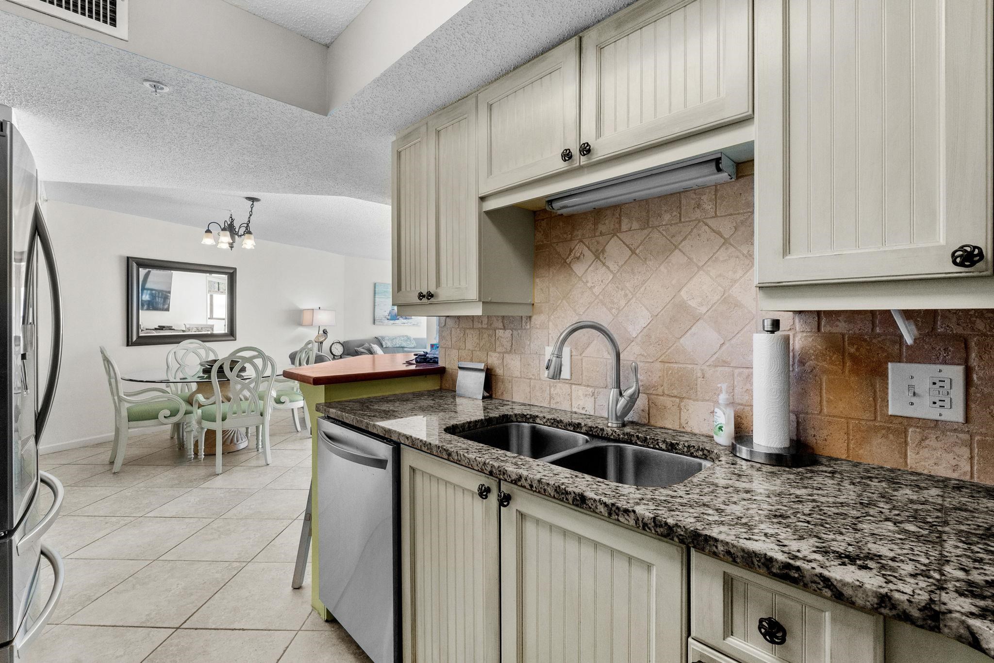 201 S Ocean Blvd. Property Photo 6
