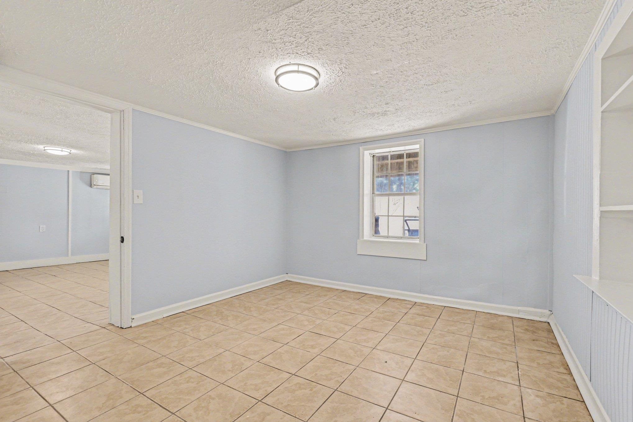 1710 Holly Dr. Property Photo 19