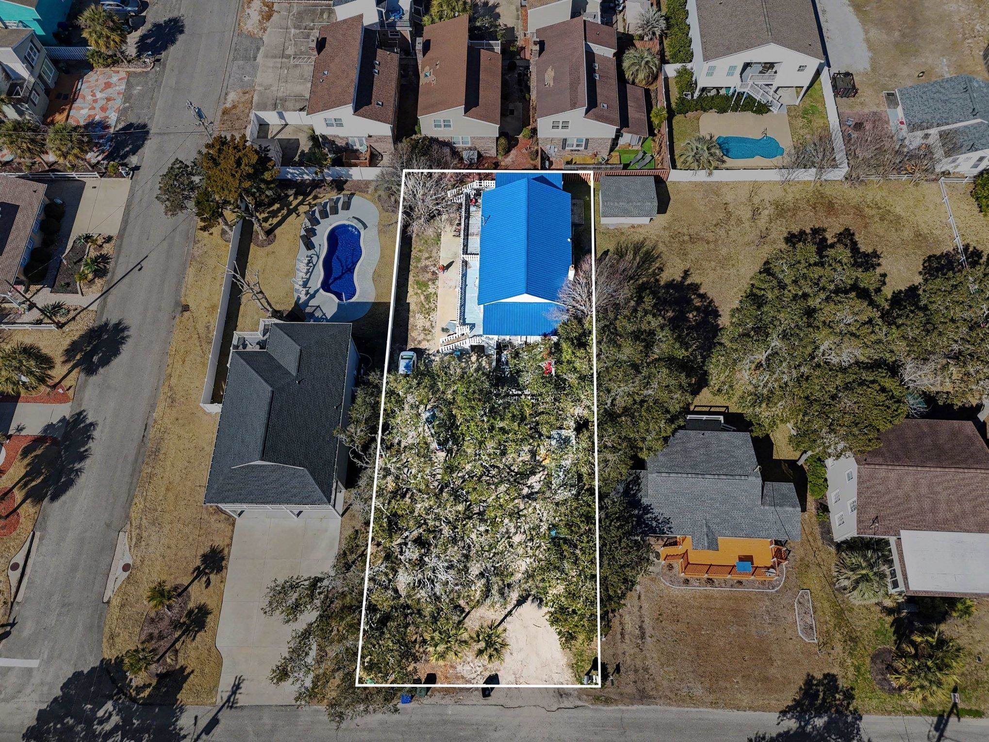1710 Holly Dr. Property Photo 24