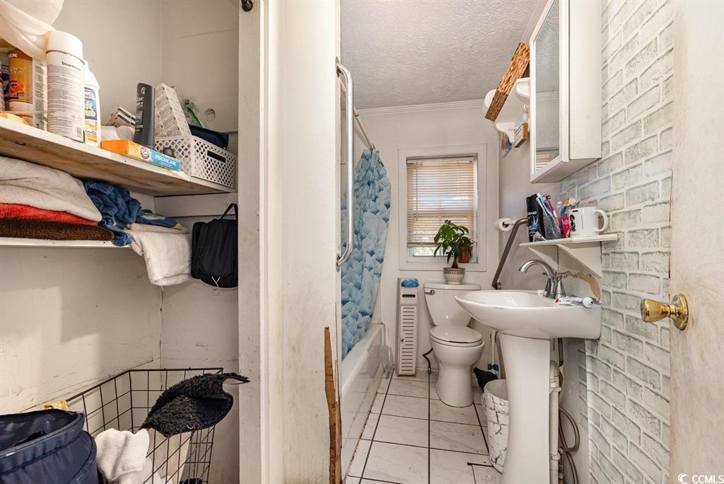 1710 Holly Dr. Property Photo 31