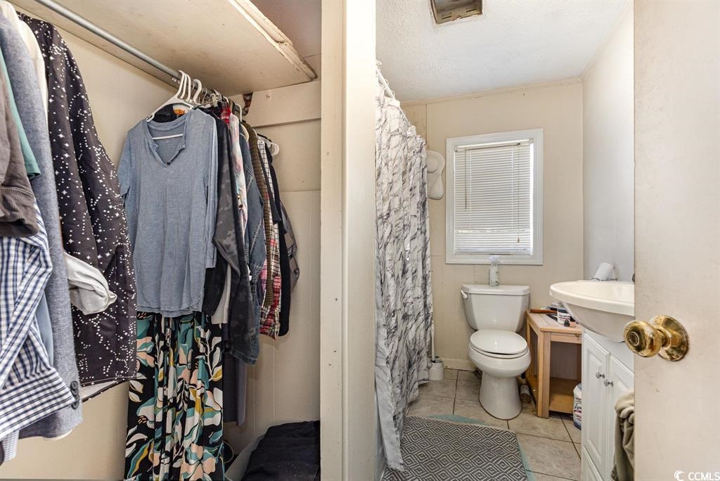 1710 Holly Dr. Property Photo 40