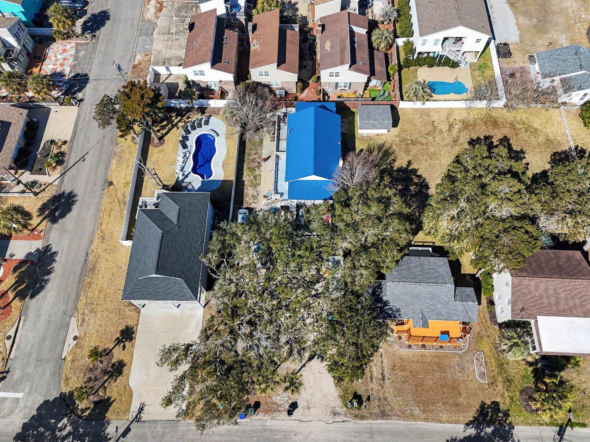 1710 Holly Dr. Property Photo 43