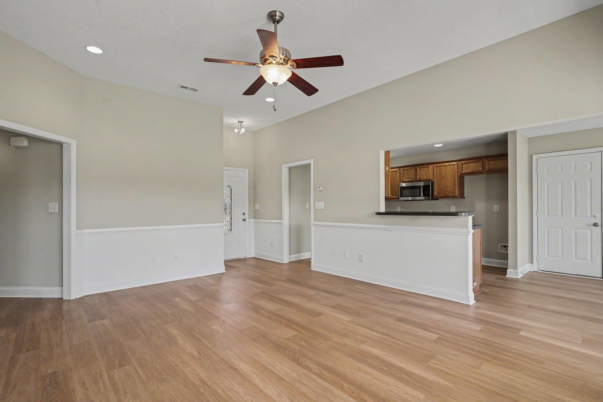 321 Millbrook Circle Property Photo 3