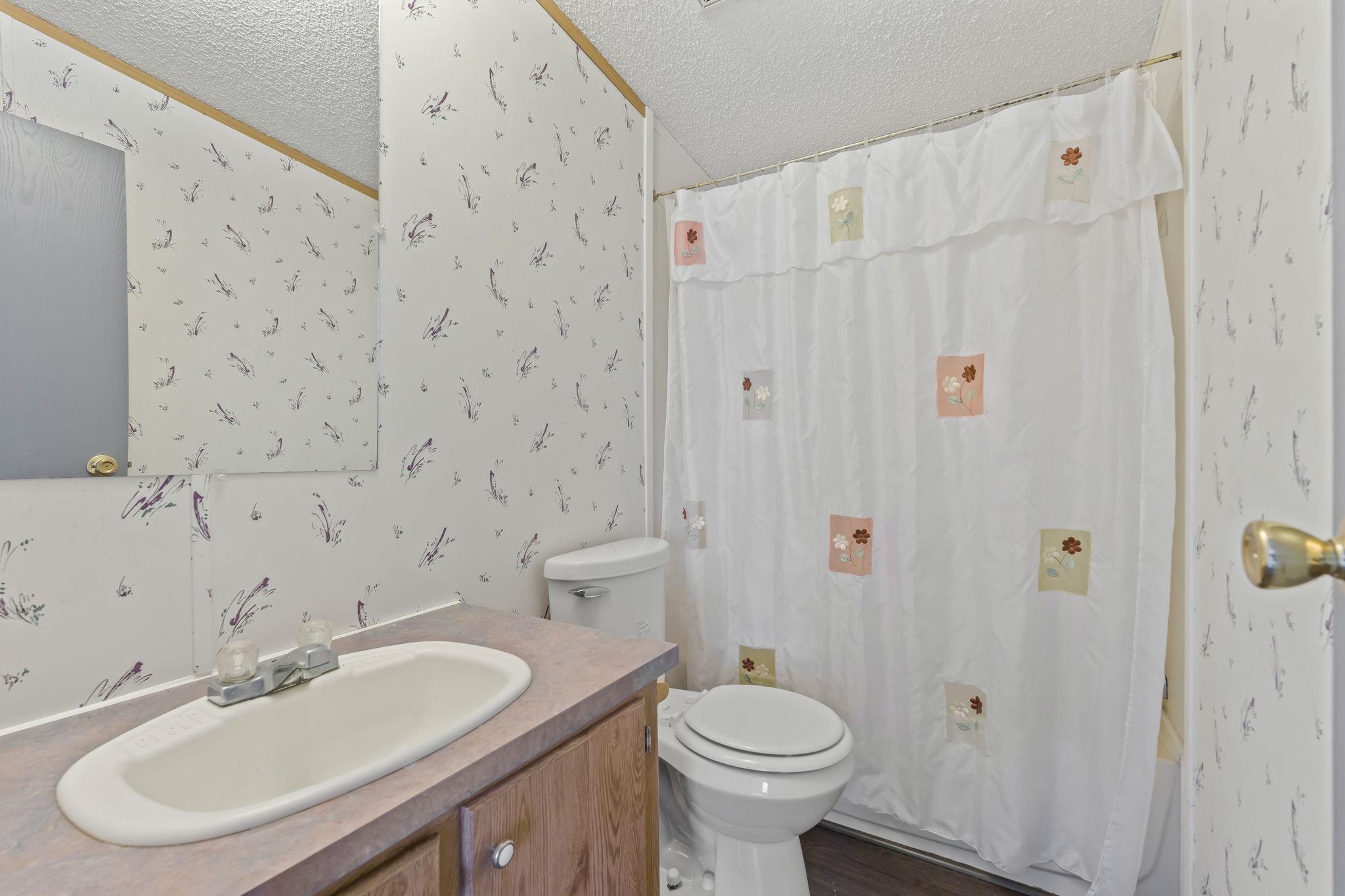 512 Folly Estates Dr. Property Photo 25