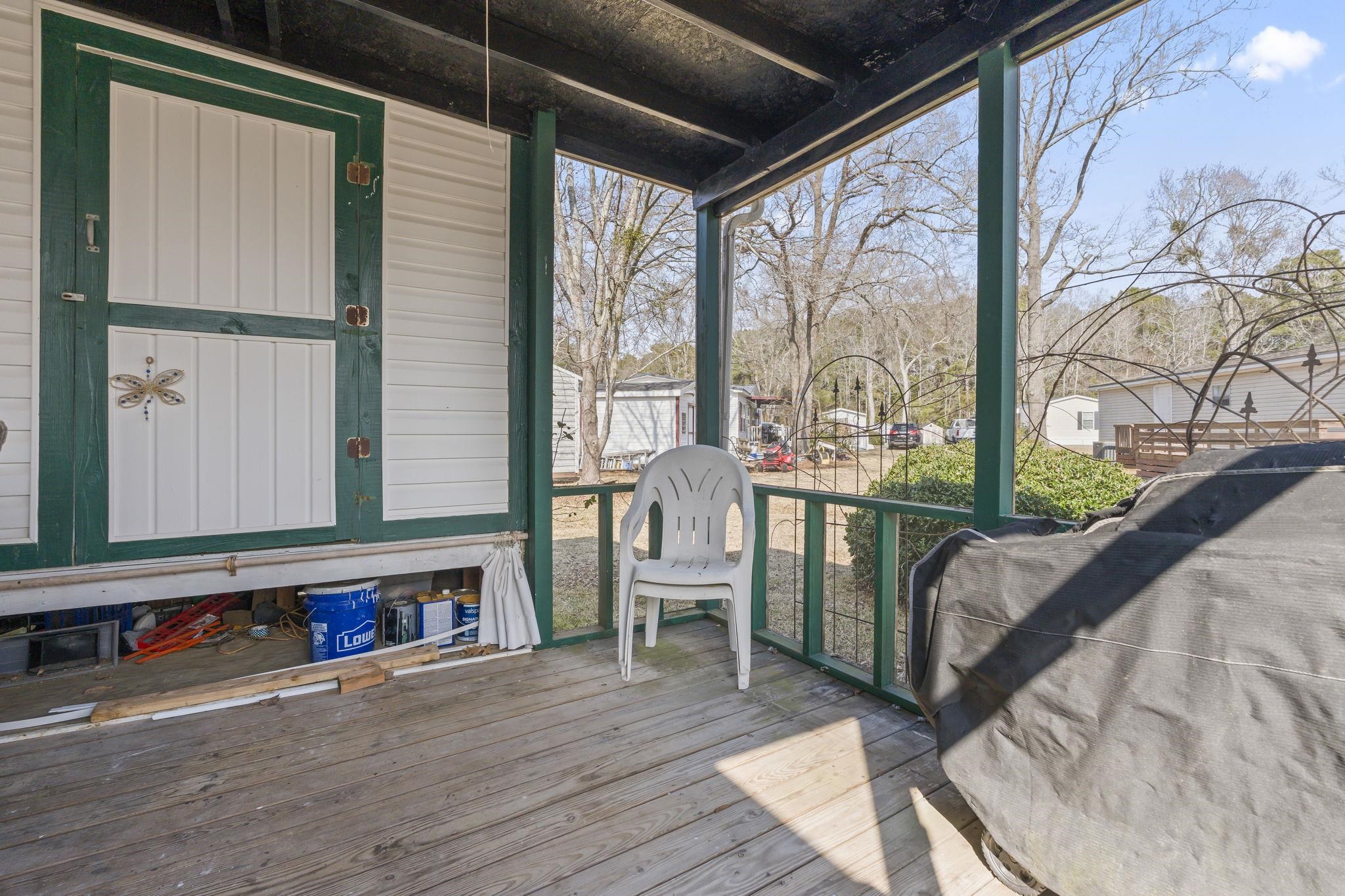 512 Folly Estates Dr. Property Photo 29