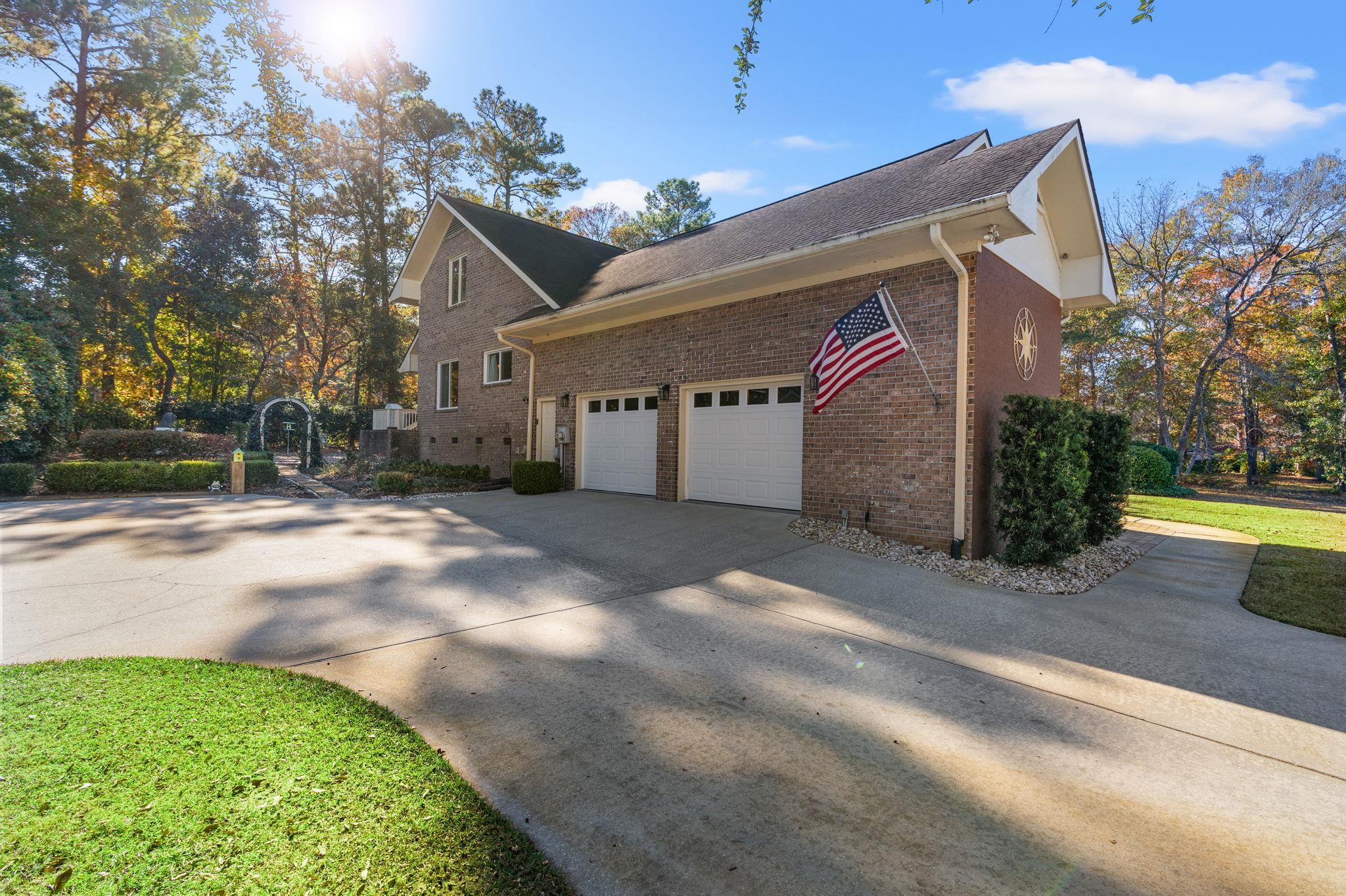 3775 Cedar Creek Dr. Property Photo 33