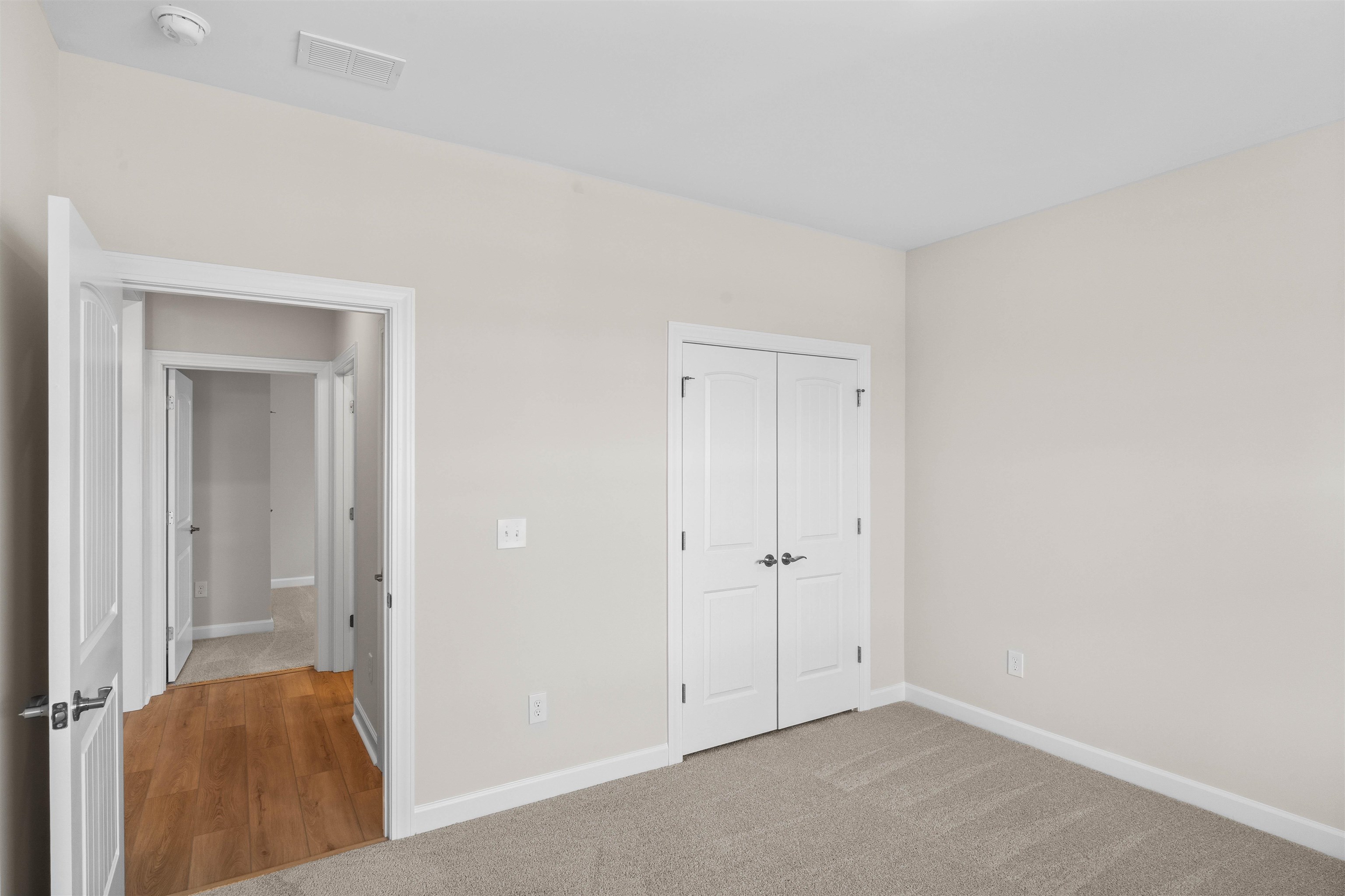 262 Broughton Dr. Property Photo 14