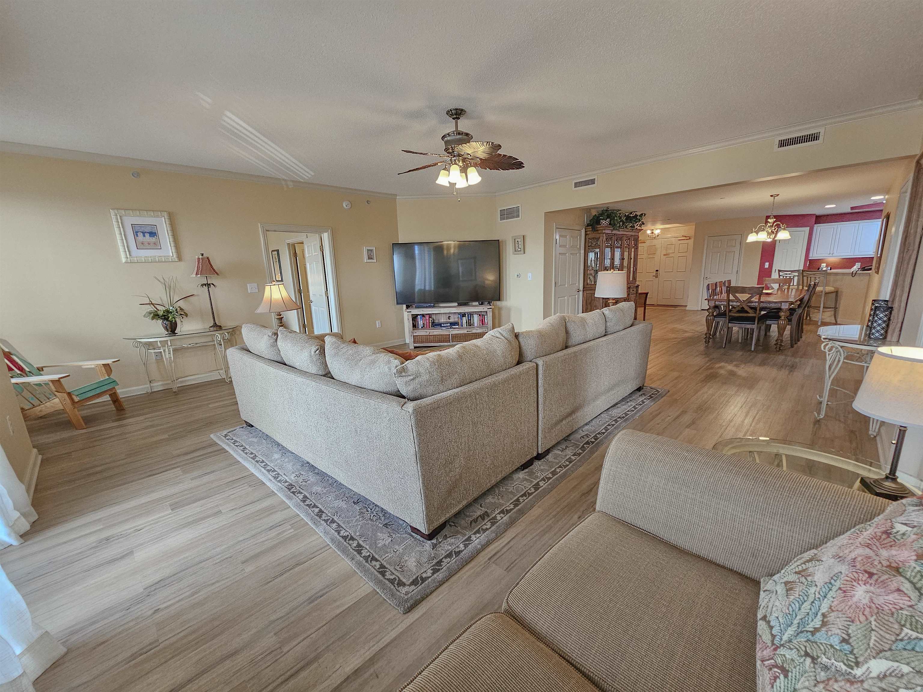 8500 Margate Circle Property Photo 9