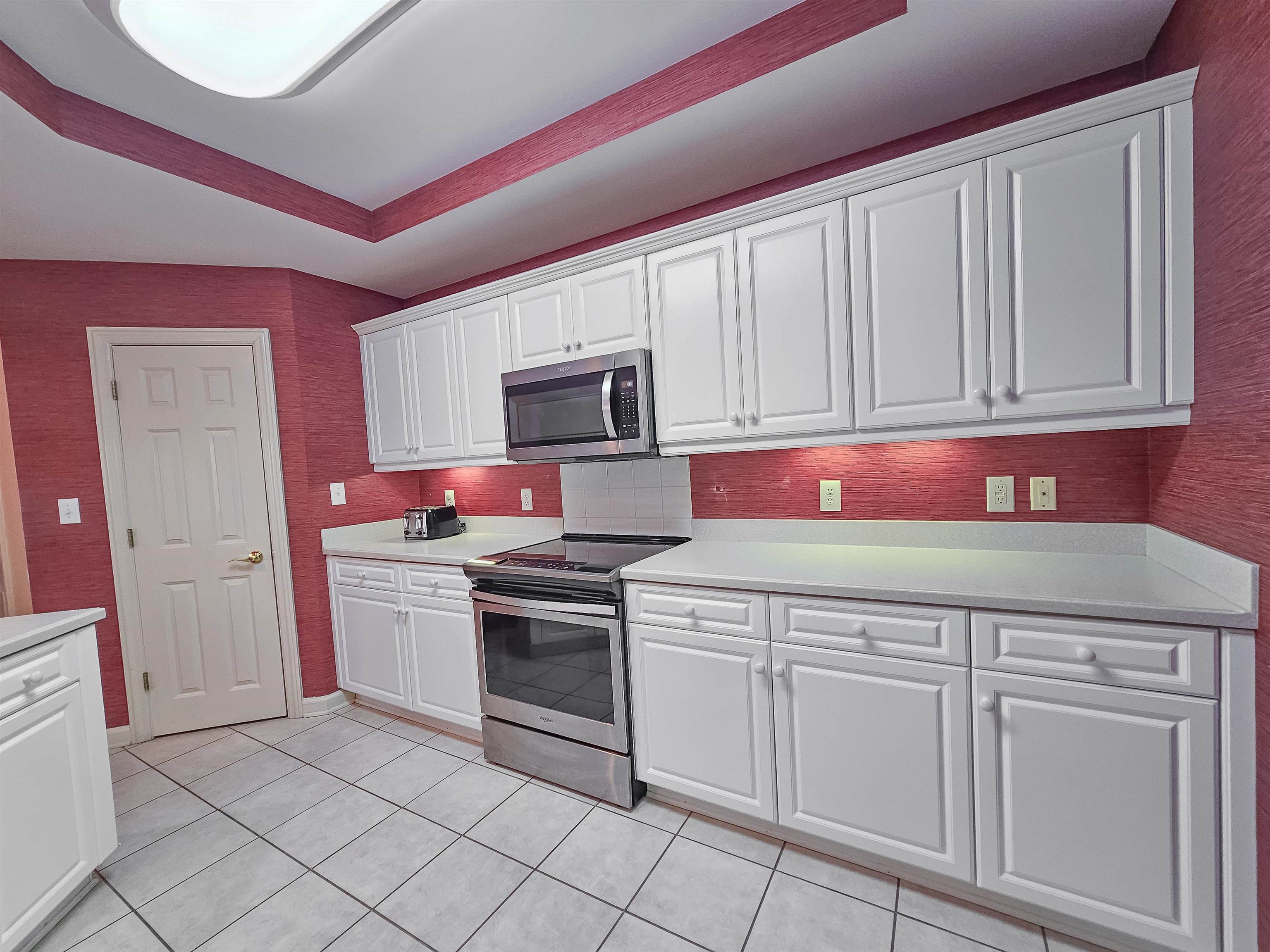8500 Margate Circle Property Photo 15