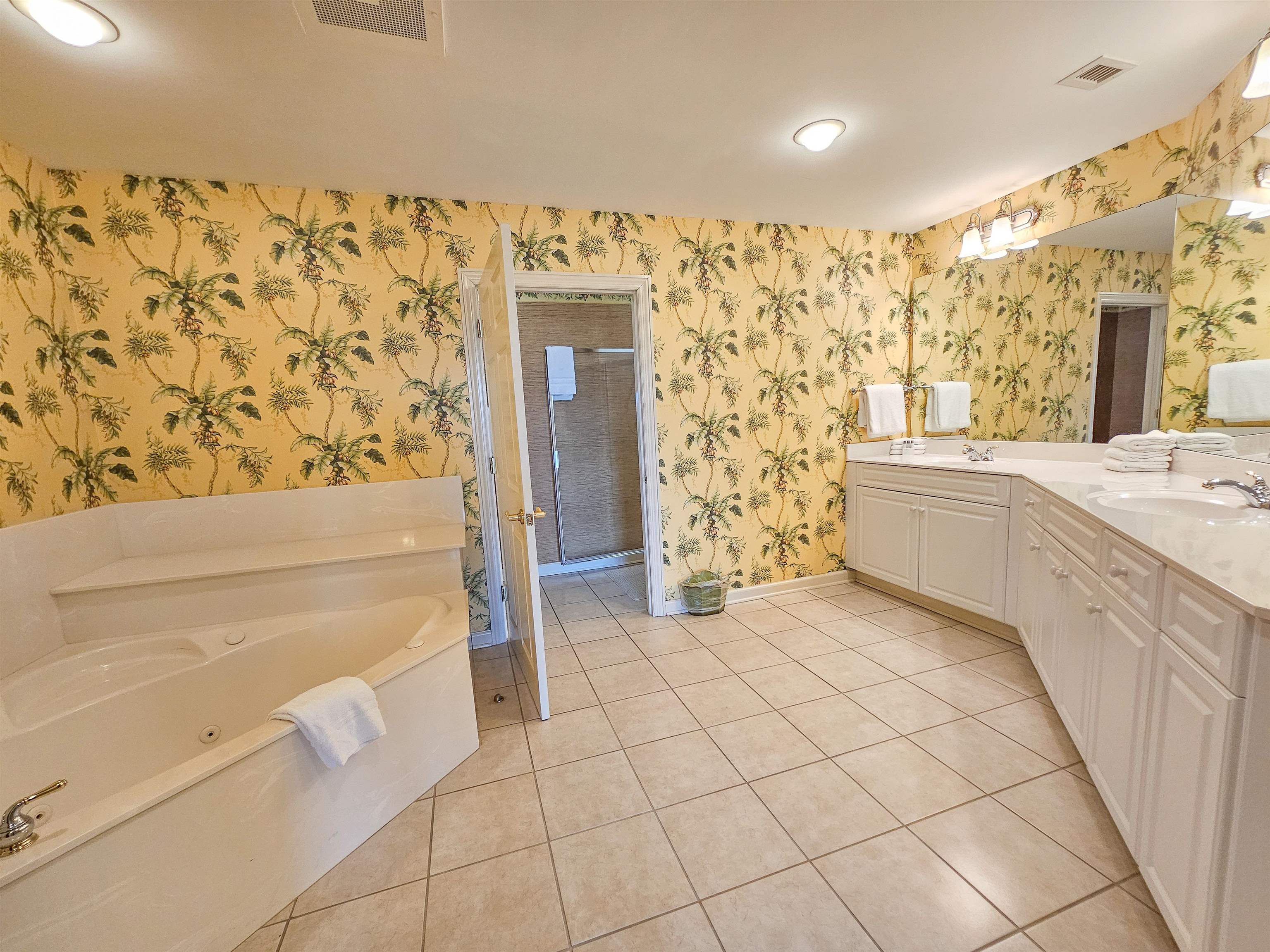 8500 Margate Circle Property Photo 26