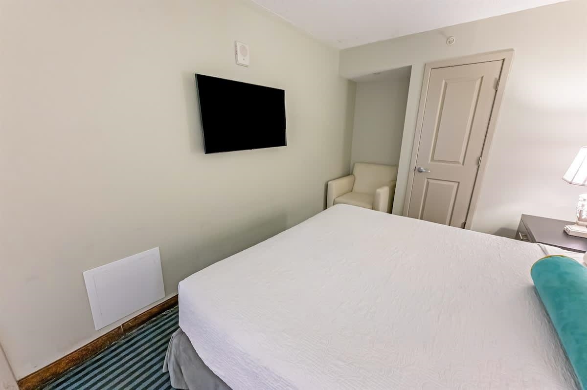 107 S Ocean Blvd. Property Photo 23