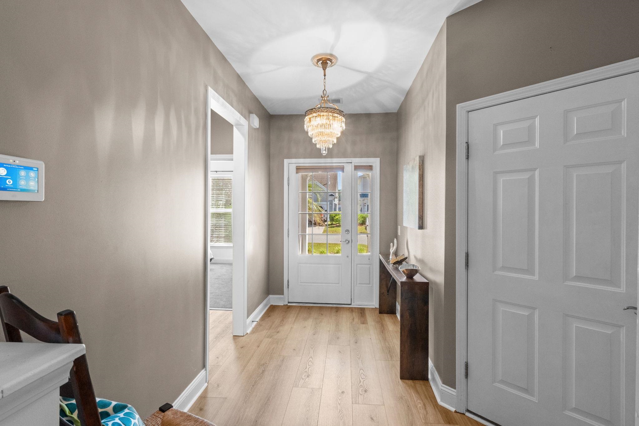 2534 Greenbank Dr. Property Photo 4