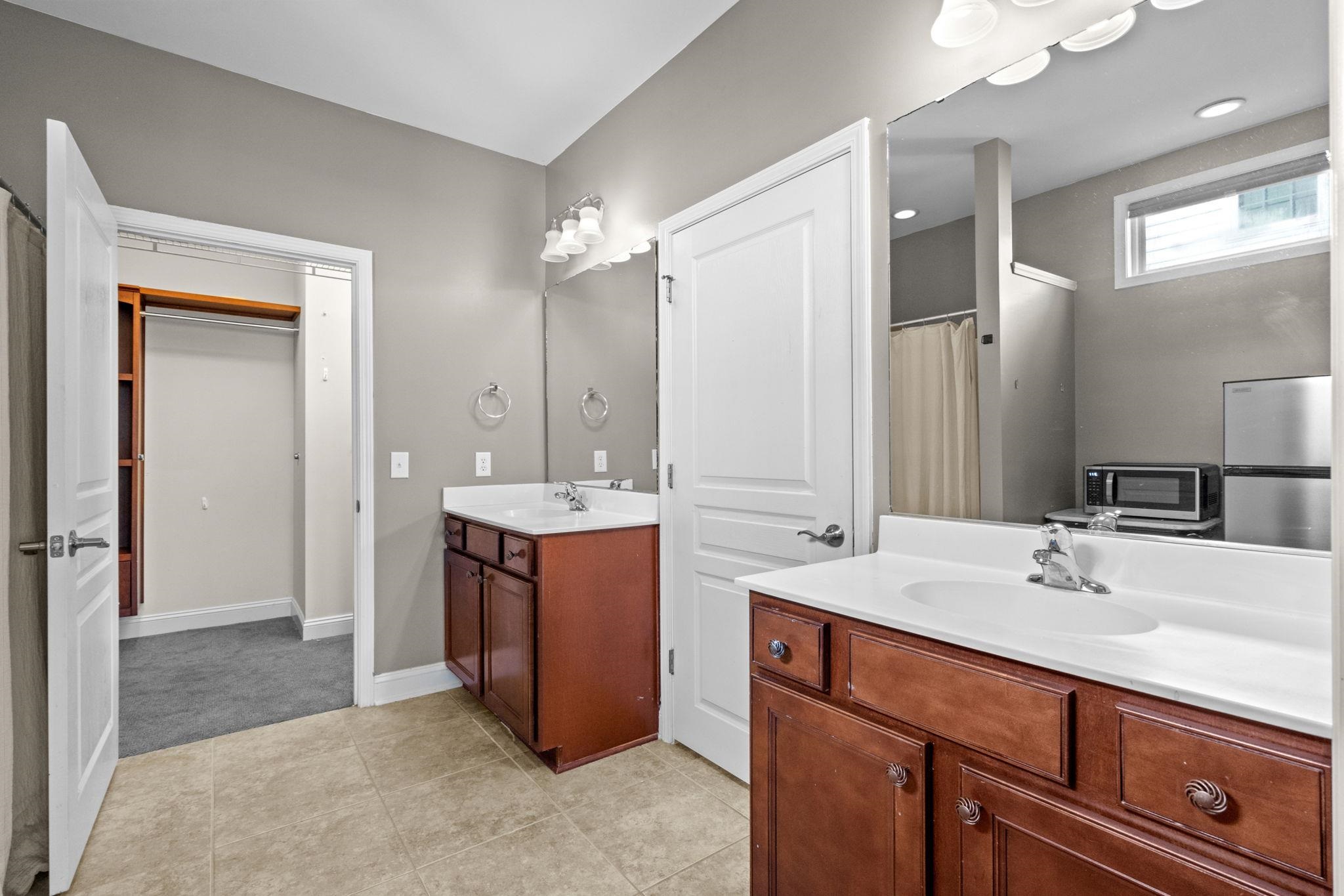 2534 Greenbank Dr. Property Photo 24